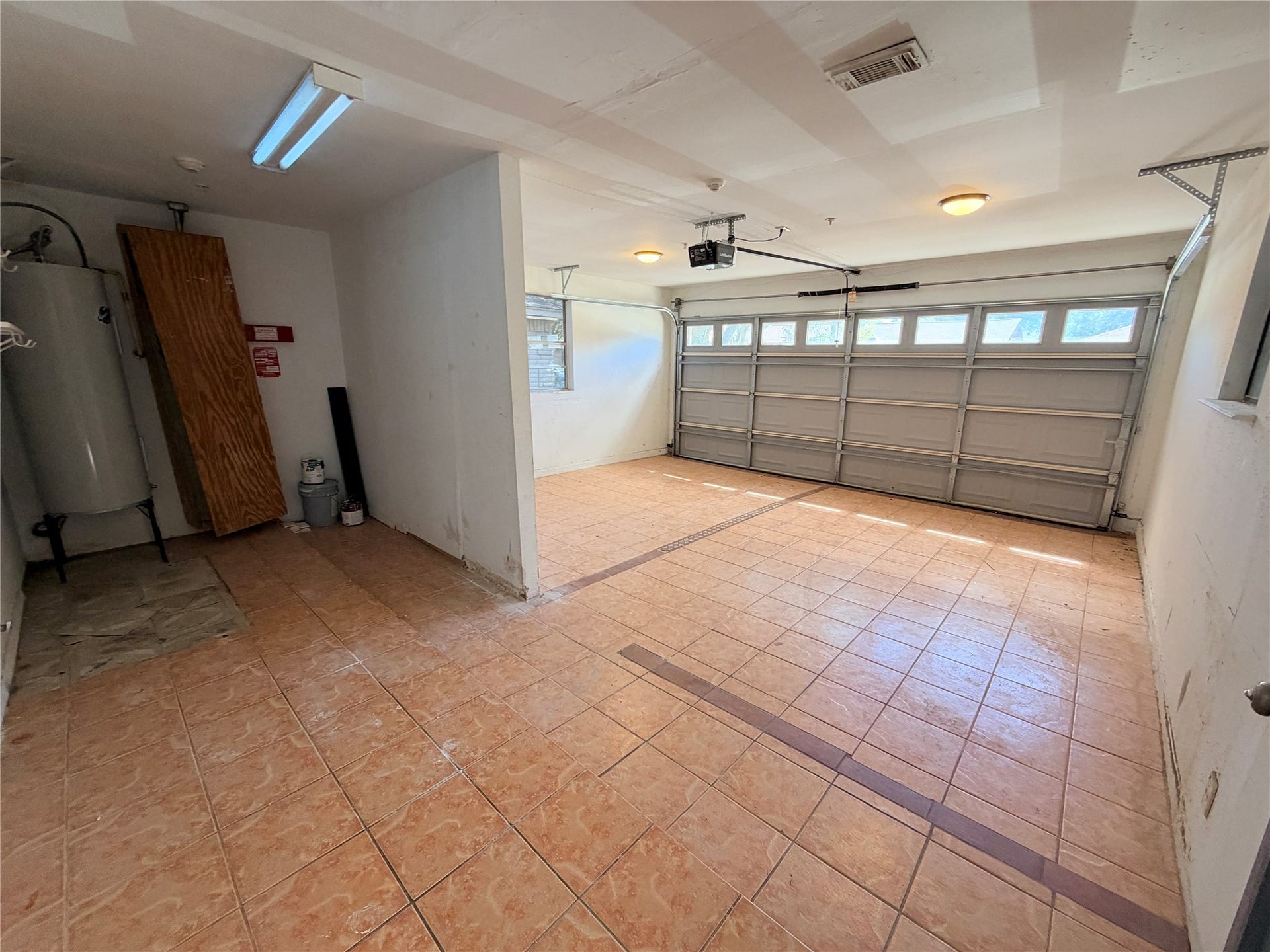 2731 Flintrock Circle, Houston, TX 77067