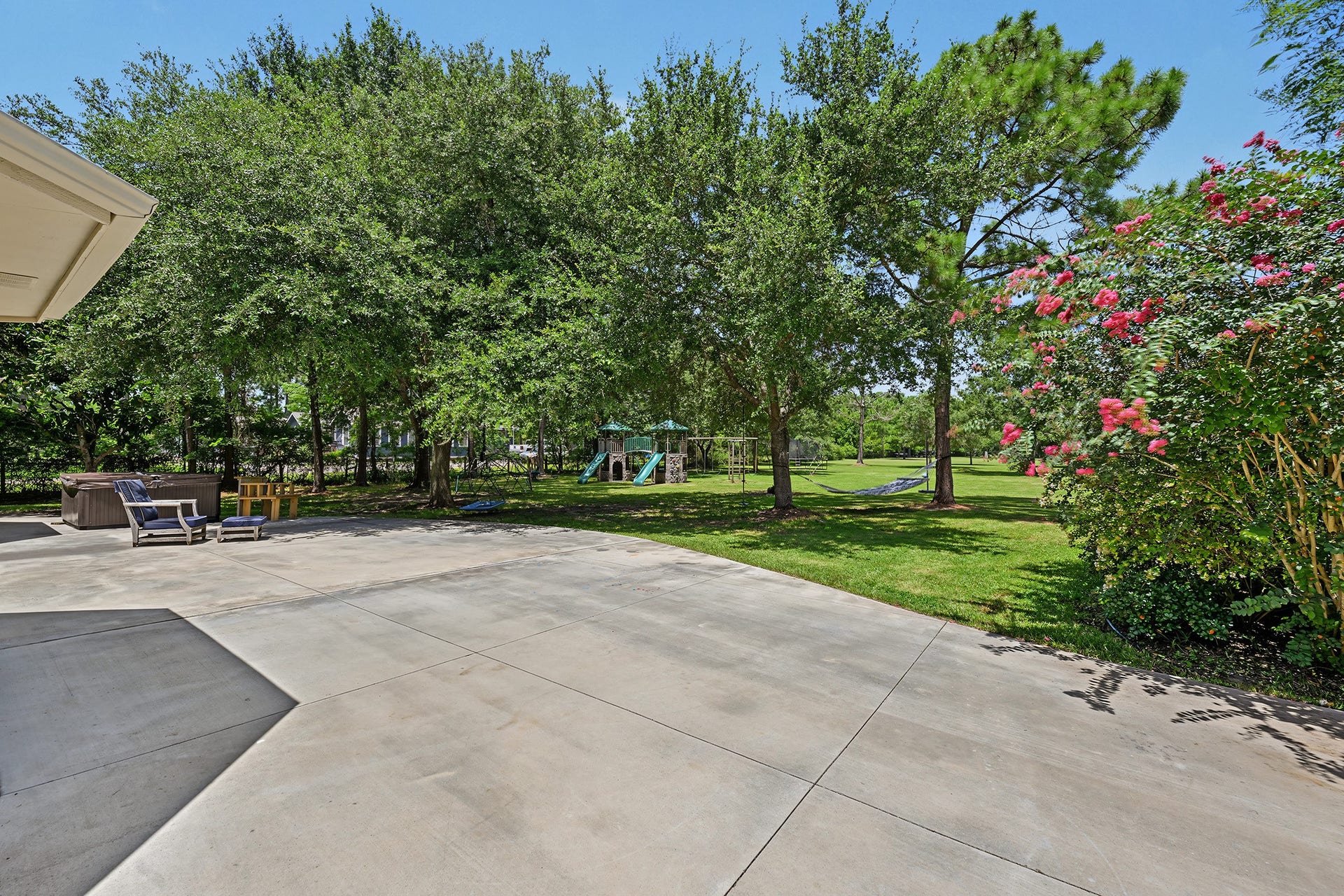424 Middleton Street, Bacliff, TX 77518 Back patio with serene views of the large lot