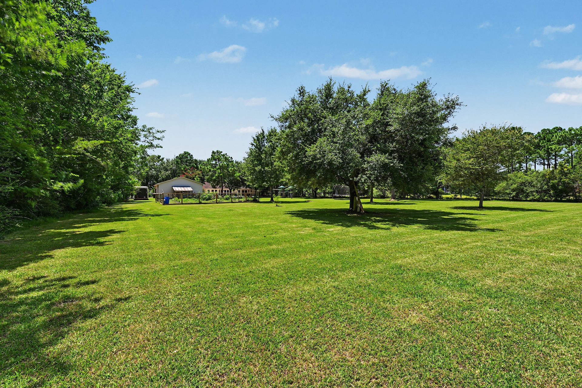 424 Middleton Street, Bacliff, TX 77518 424 Middleton Street, Bacliff, TX 77518