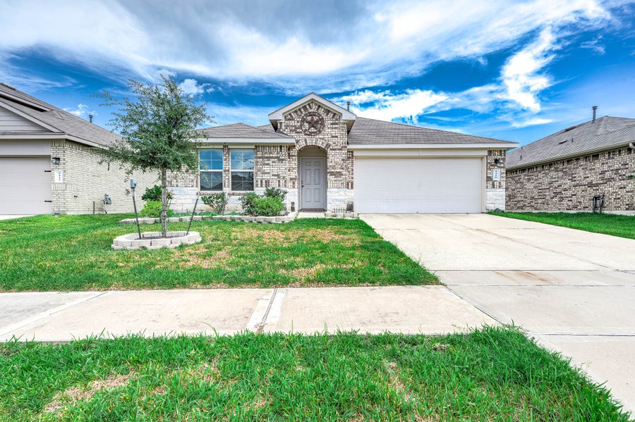 Property photo for 5418 Clearwater Canyon Trail, Katy, TX