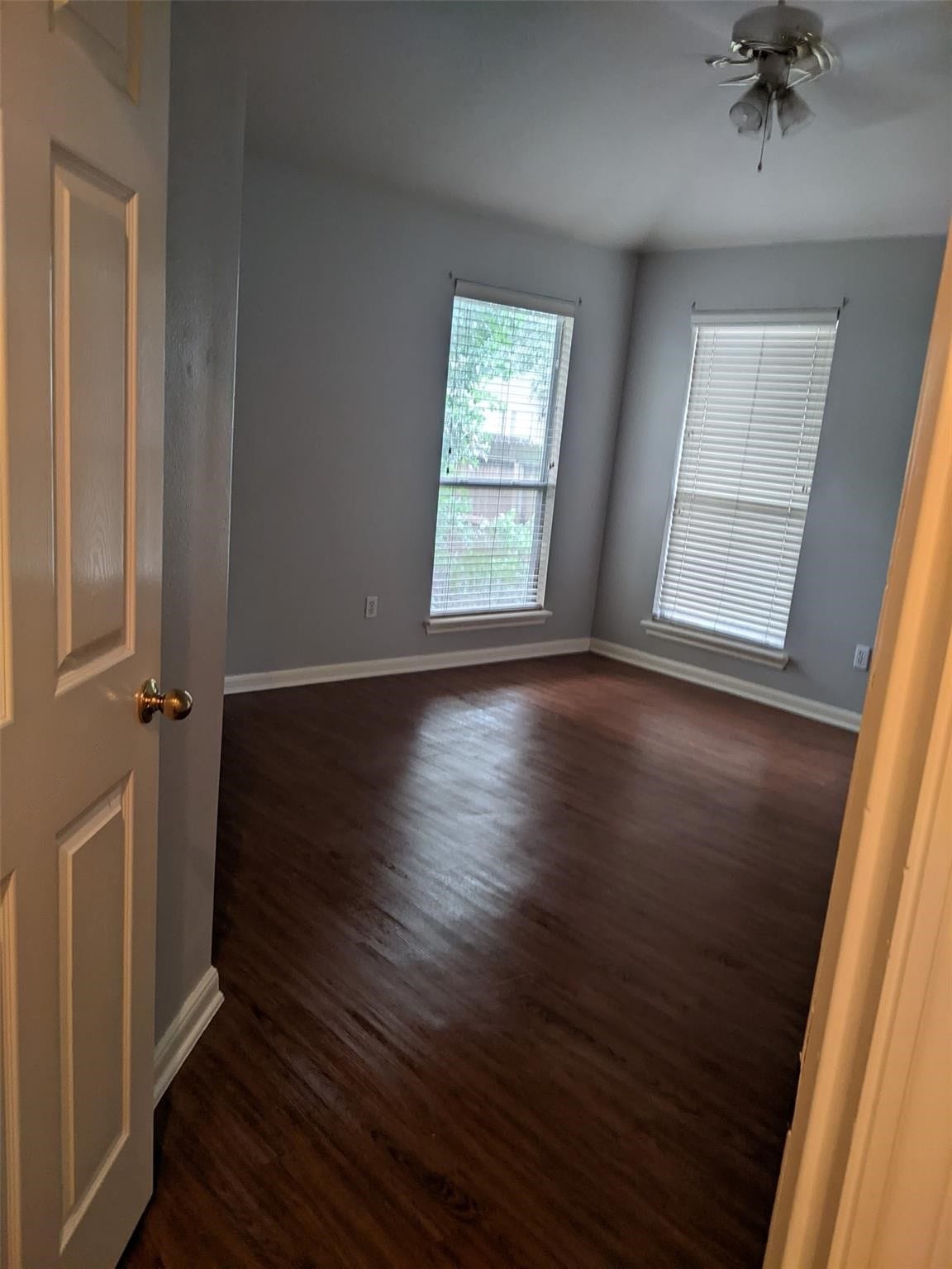 218 Canterbury Drive, Conroe, TX 77303