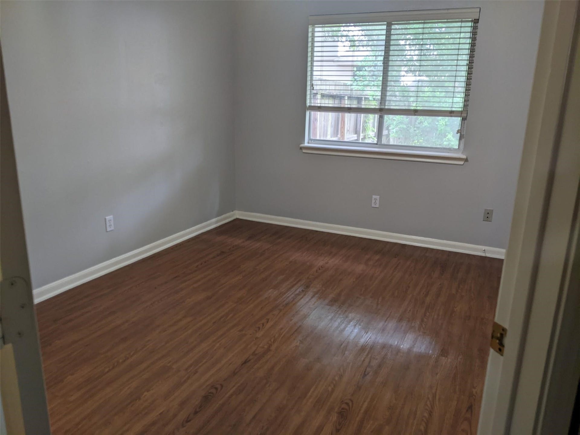 218 Canterbury Drive, Conroe, TX 77303