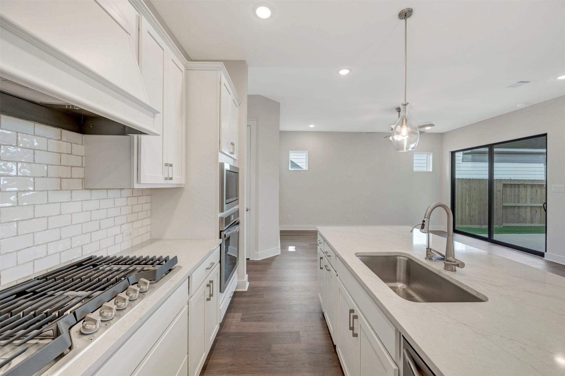 16734 Vibrant Avenue, Hockley, TX 77447 16734 Vibrant Avenue, Hockley, TX 77447