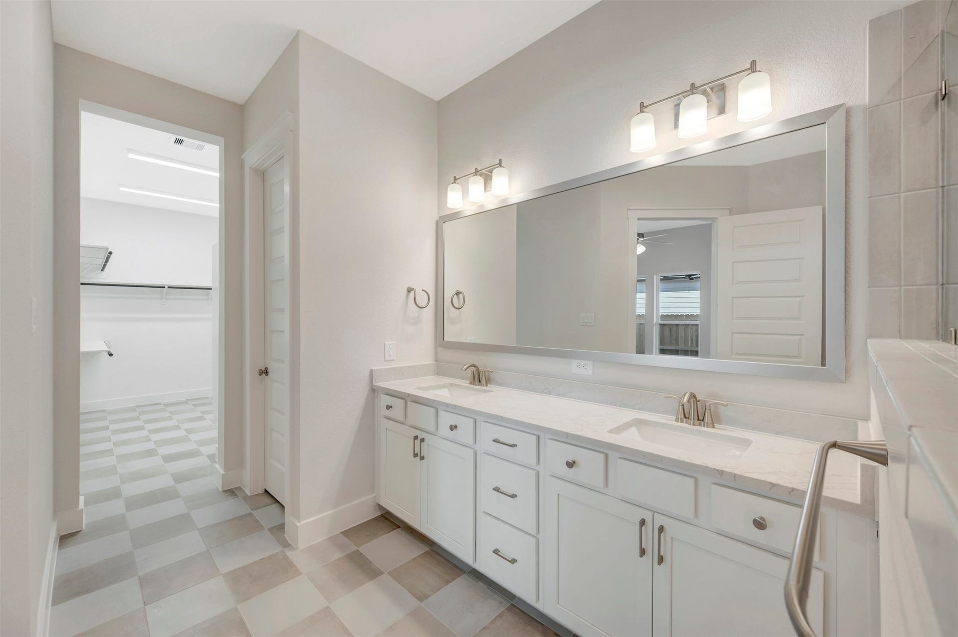 16734 Vibrant Avenue, Hockley, TX 77447 16734 Vibrant Avenue, Hockley, TX 77447