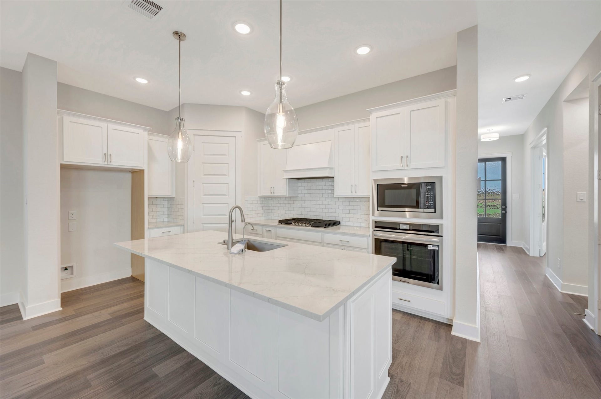 16734 Vibrant Avenue, Hockley, TX 77447 16734 Vibrant Avenue, Hockley, TX 77447