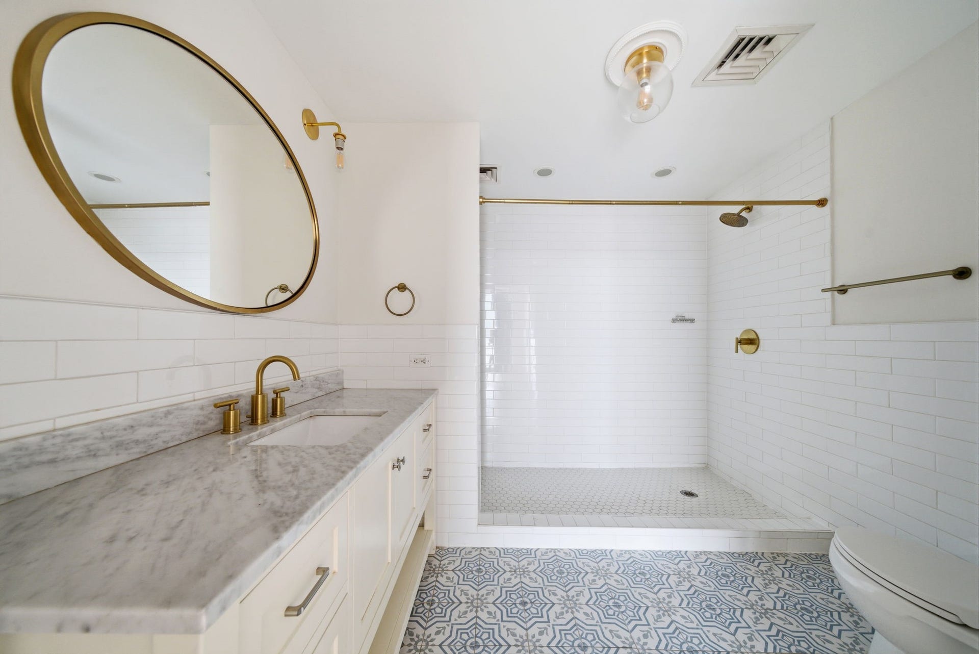 15 Greenway Plaza, #25J, Houston, TX 77046 15 Greenway Plaza, #25J, Houston, TX 77046