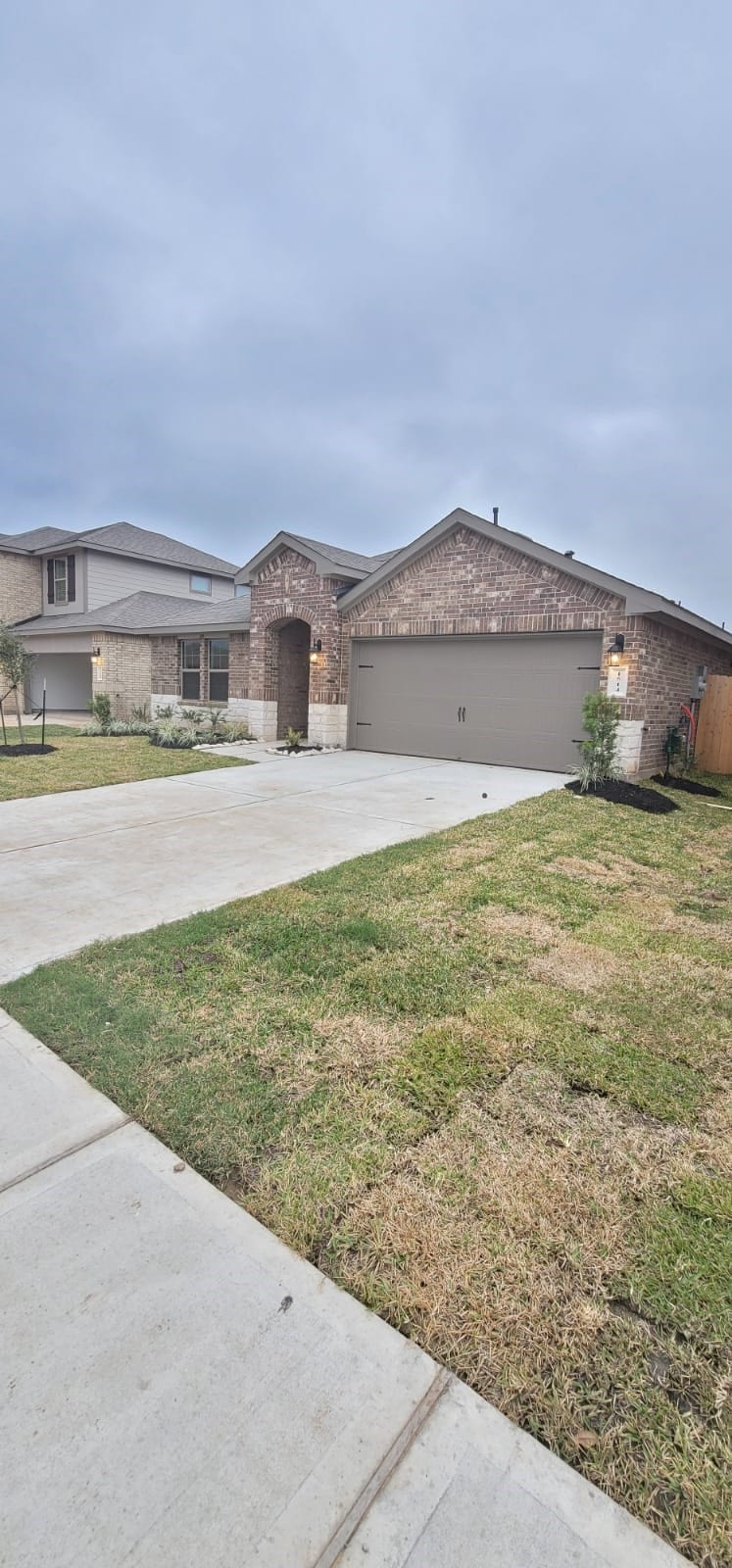 Property photo for 1514 Maple Ridge Drive, Missouri City, TX