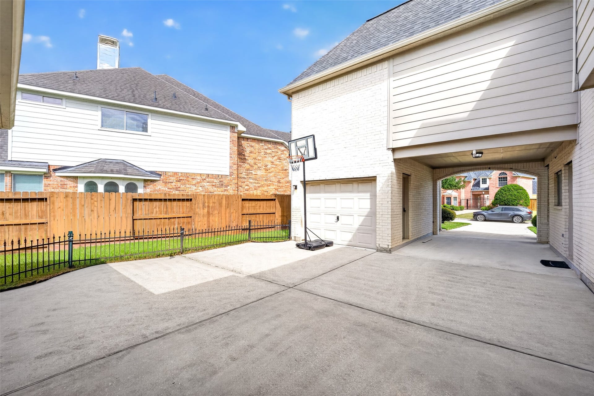 2578 Costa Mesa Circle, League City, TX 77573 2578 Costa Mesa Circle, League City, TX 77573