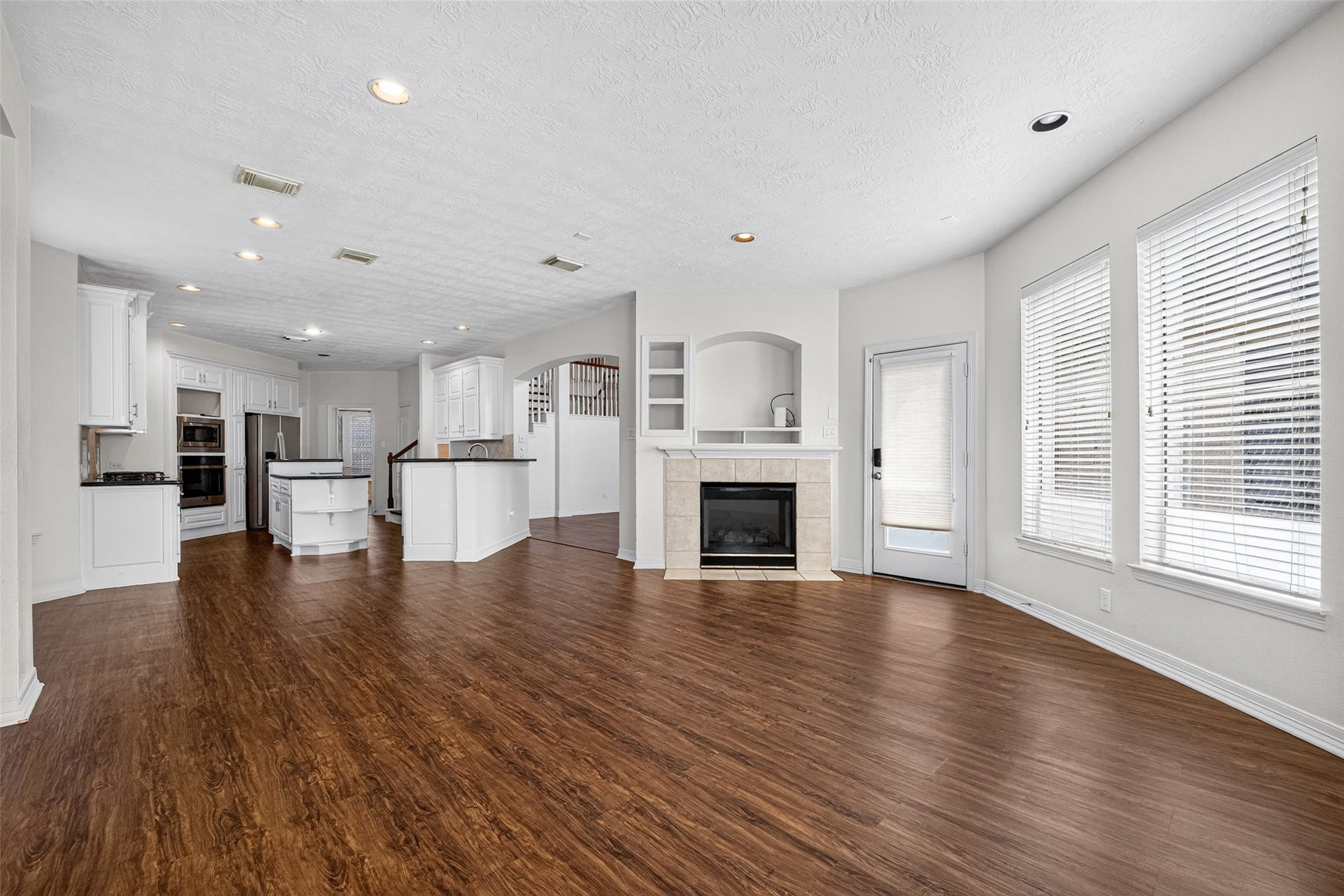 2578 Costa Mesa Circle, League City, TX 77573 2578 Costa Mesa Circle, League City, TX 77573