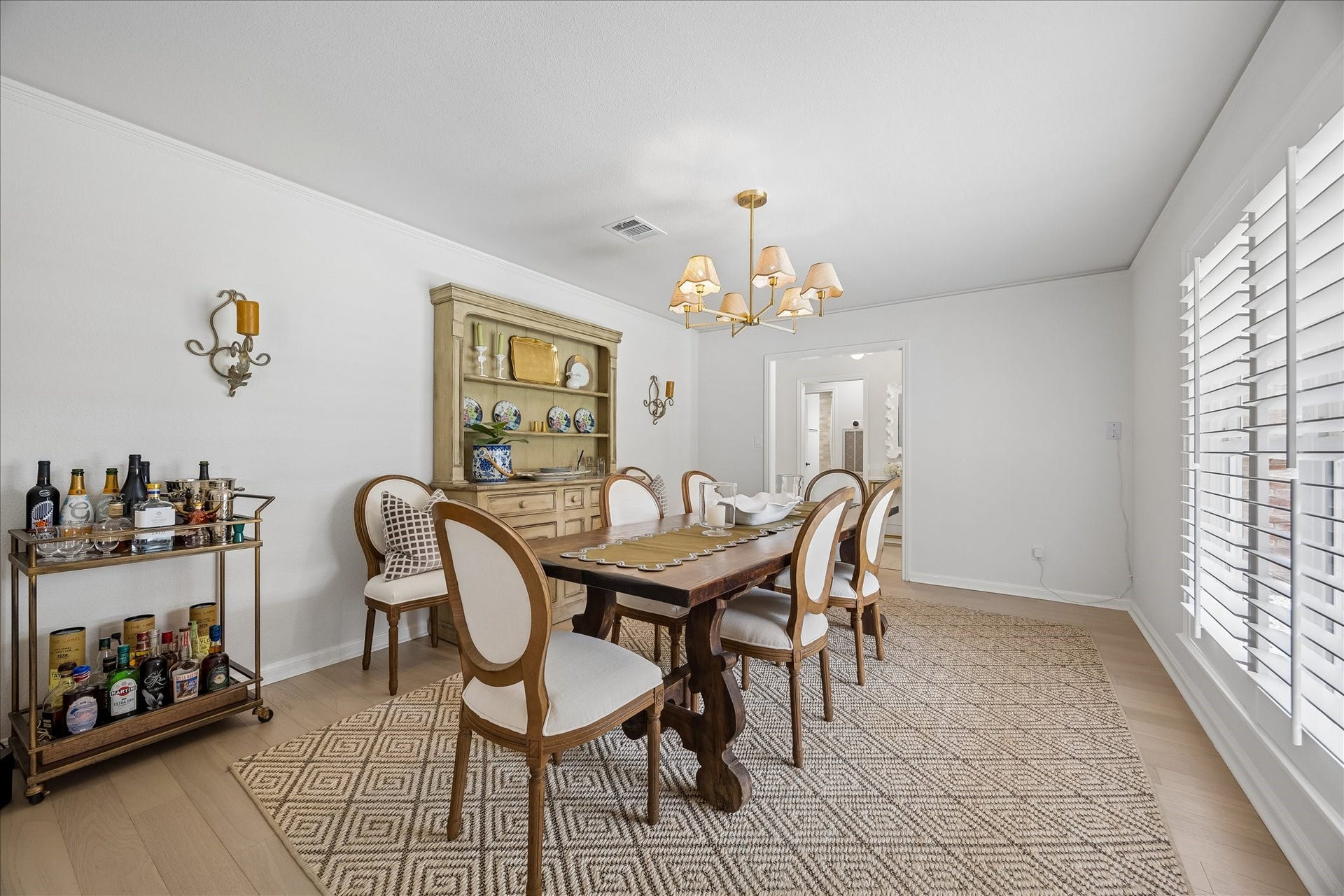 10050 Wickersham Lane, Houston, TX 77042