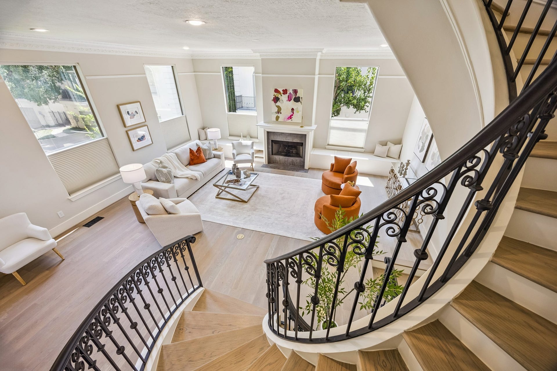 1477 Missouri Street, Houston, TX 77006 View from the staircase overlooking the spacious, light-filled living room.