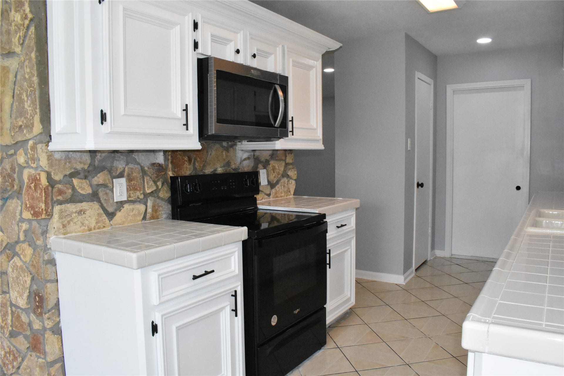 1347 Somercotes Lane, Channelview, TX 77530 1347 Somercotes Lane, Channelview, TX 77530