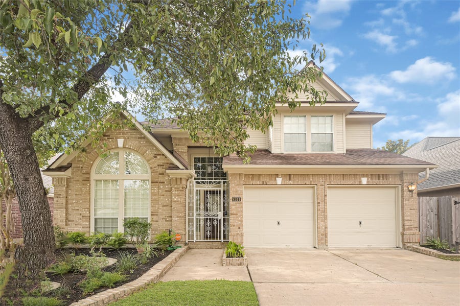Property photo for 8911 Lawncliff Lane, Houston, TX