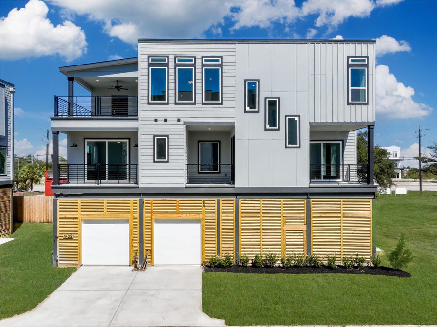 Property photo for 4402 Anthony Court Lane, Seabrook, TX