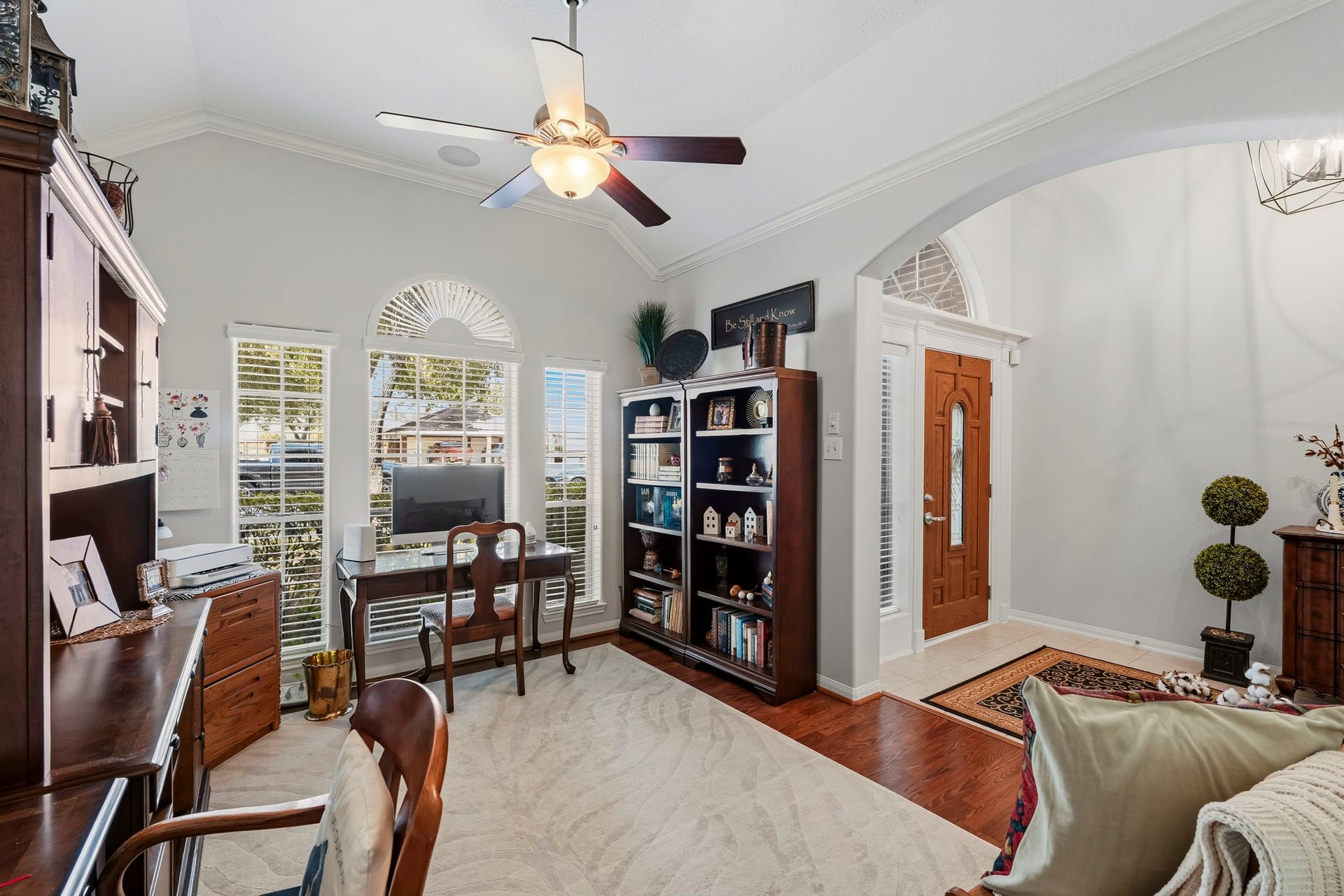 3905 Kimberly Drive, Pearland, TX 77581 Office/study/flex room