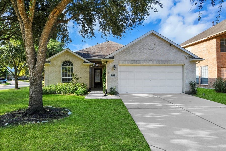 Property photo for 24822 Diamond Run Court, Katy, TX