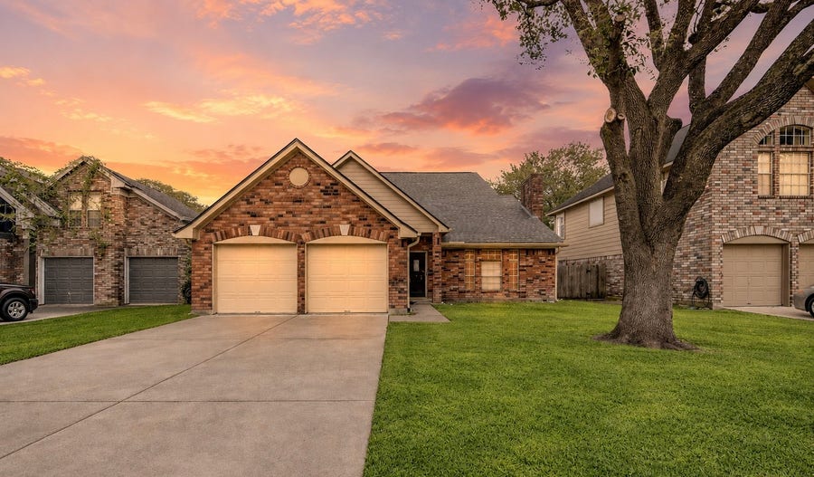 Property photo for 16830 Scenic Gardens Drive, Spring, TX