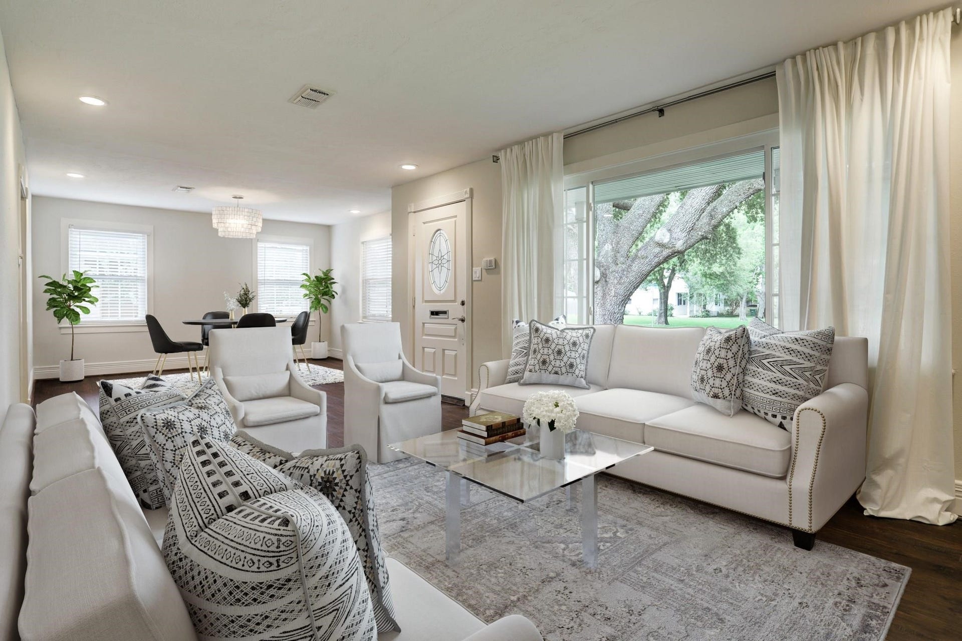 9402 Bevlyn Drive, Houston, TX 77025 Living/Dining Room: Open space with lot of natural light. Double pane windows, NEST thermostat.