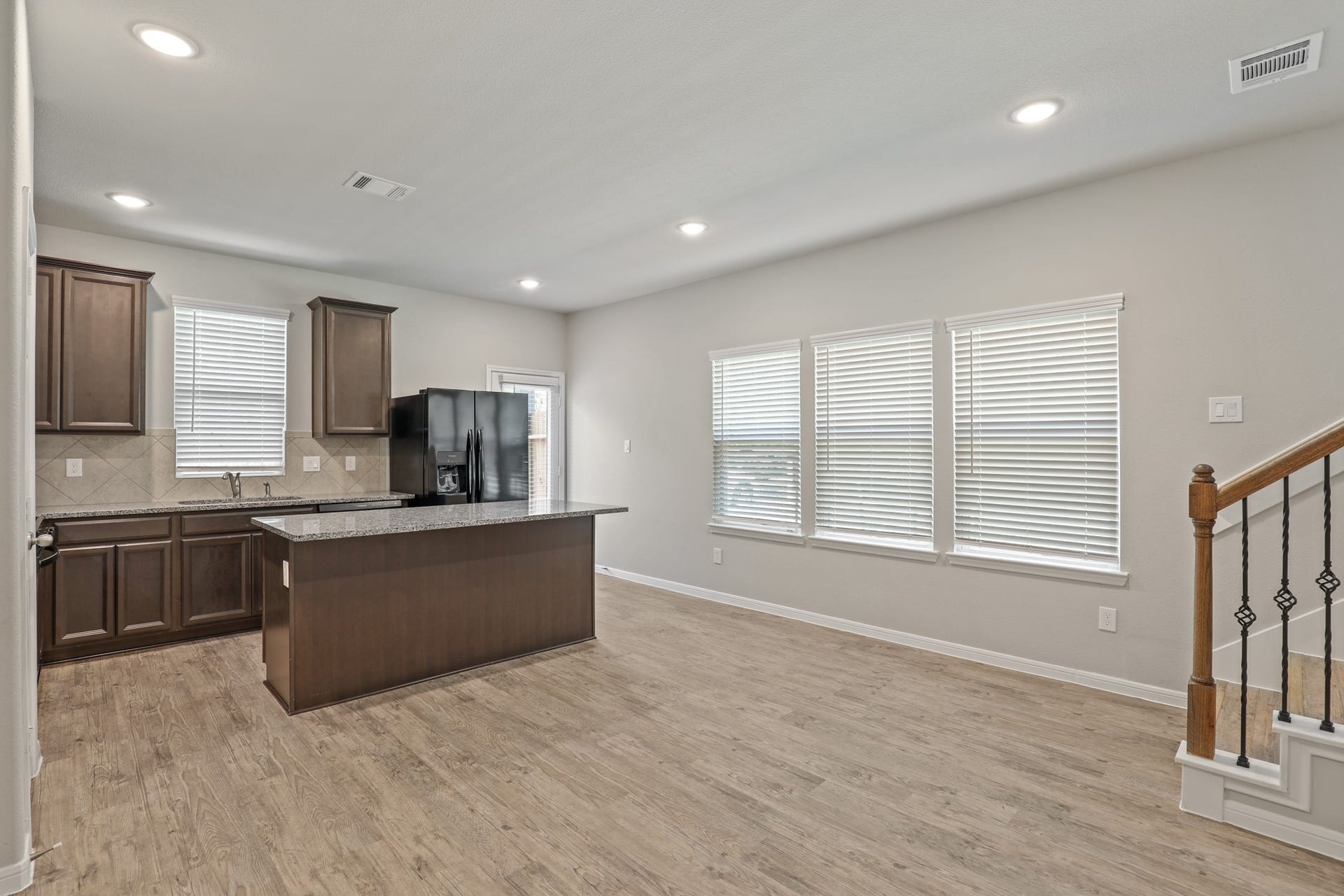 13502 Axel Lane, Houston, TX 77047 13502 Axel Lane, Houston, TX 77047