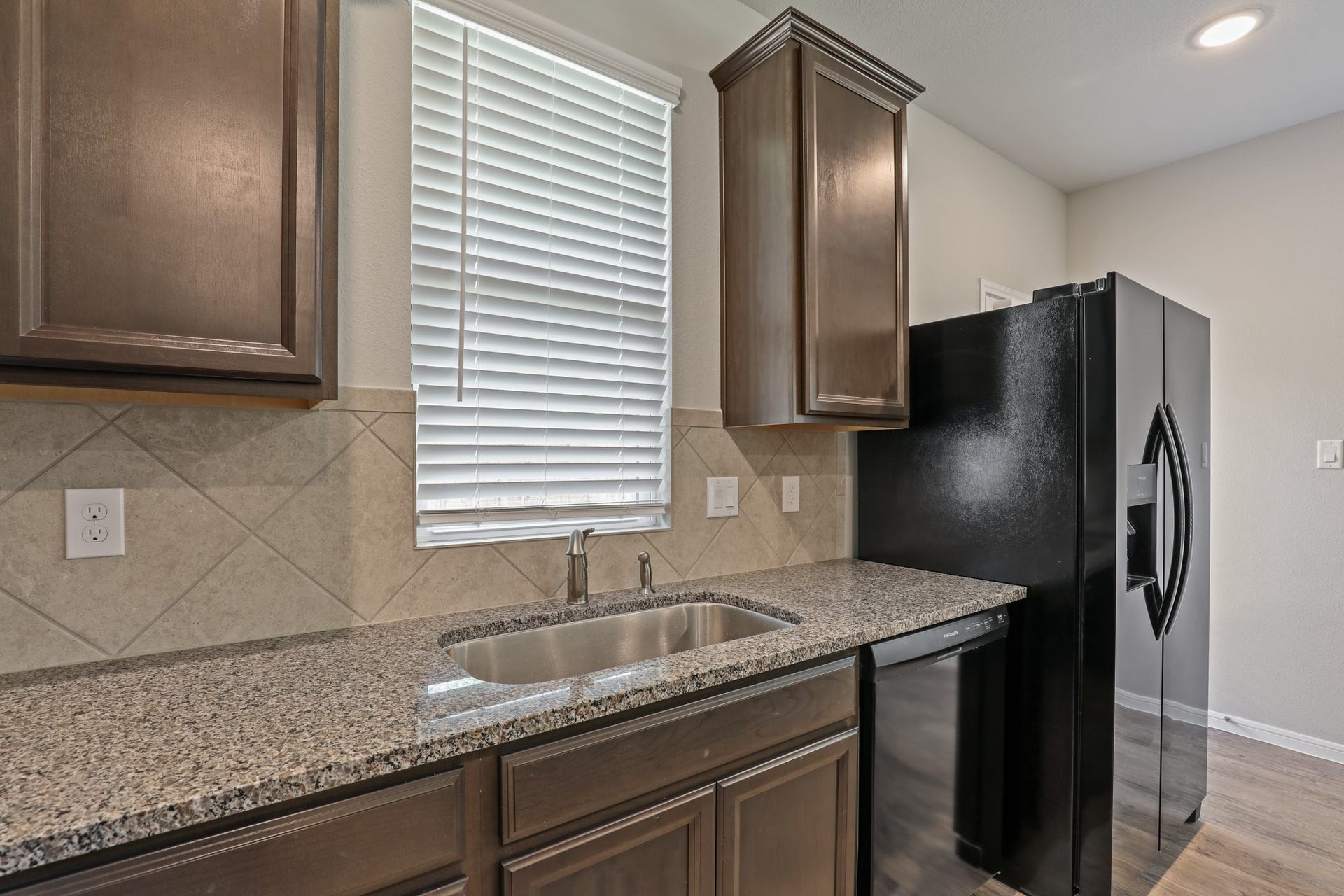 13502 Axel Lane, Houston, TX 77047 13502 Axel Lane, Houston, TX 77047