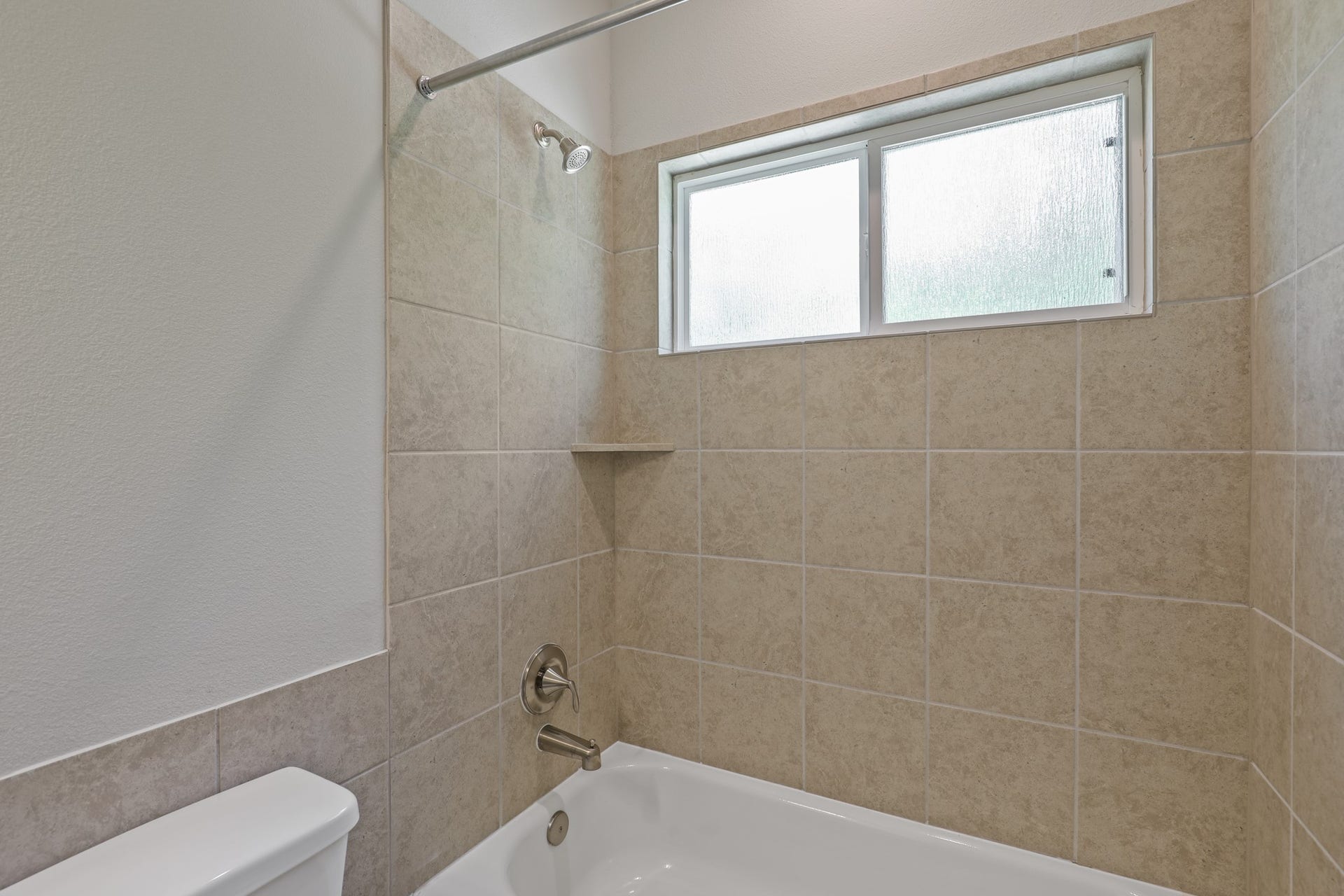 13502 Axel Lane, Houston, TX 77047 13502 Axel Lane, Houston, TX 77047