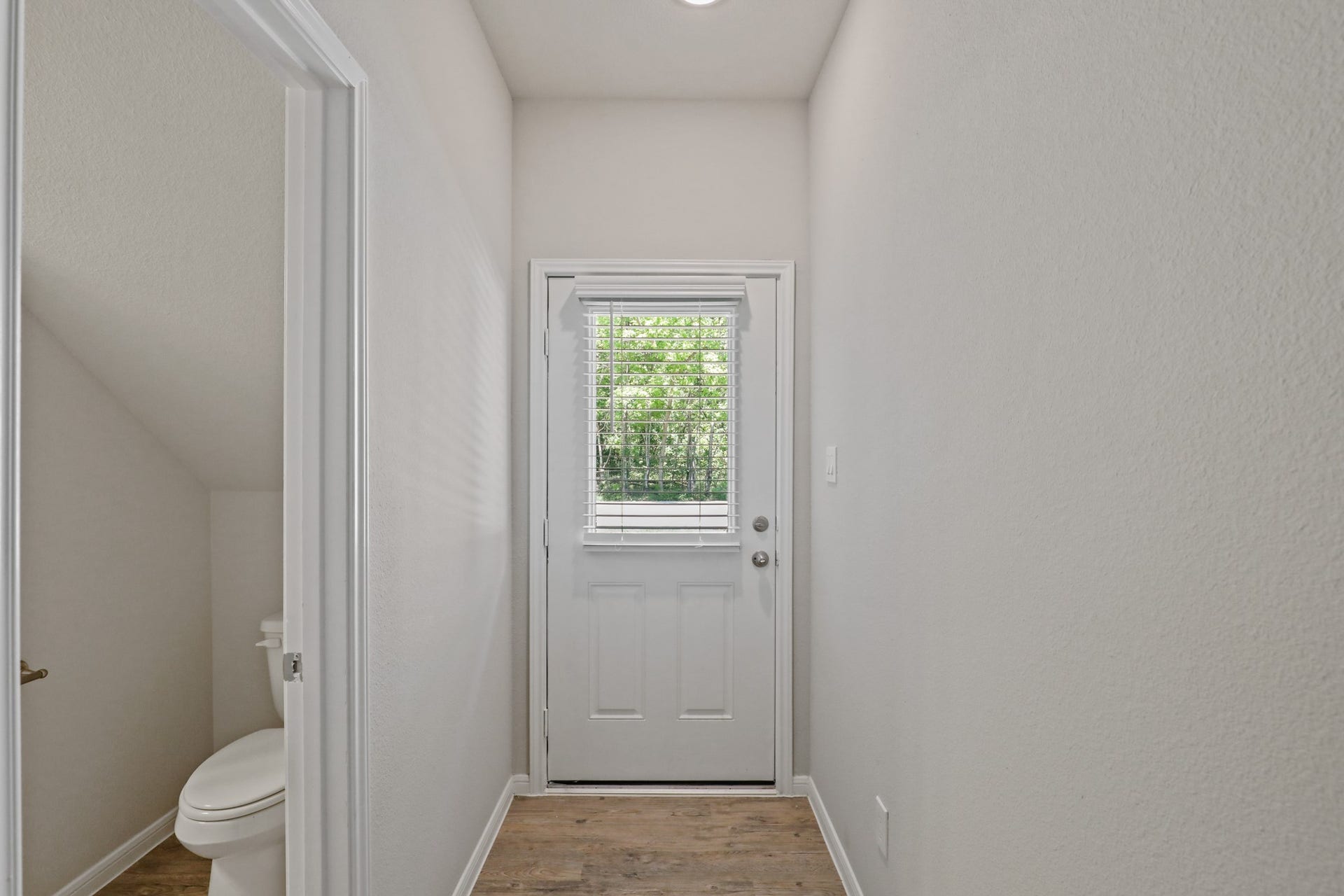 13502 Axel Lane, Houston, TX 77047 13502 Axel Lane, Houston, TX 77047