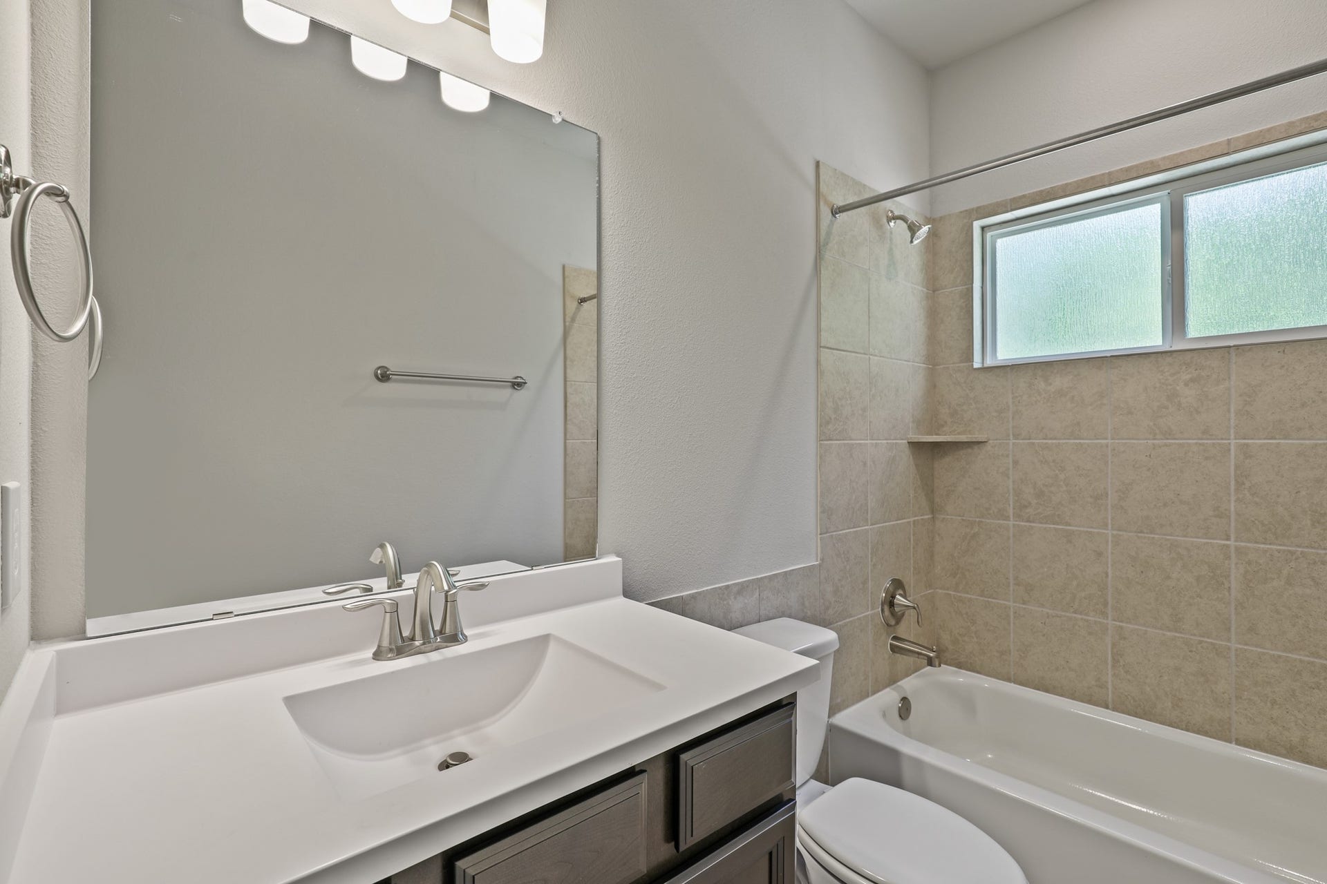 13502 Axel Lane, Houston, TX 77047 13502 Axel Lane, Houston, TX 77047