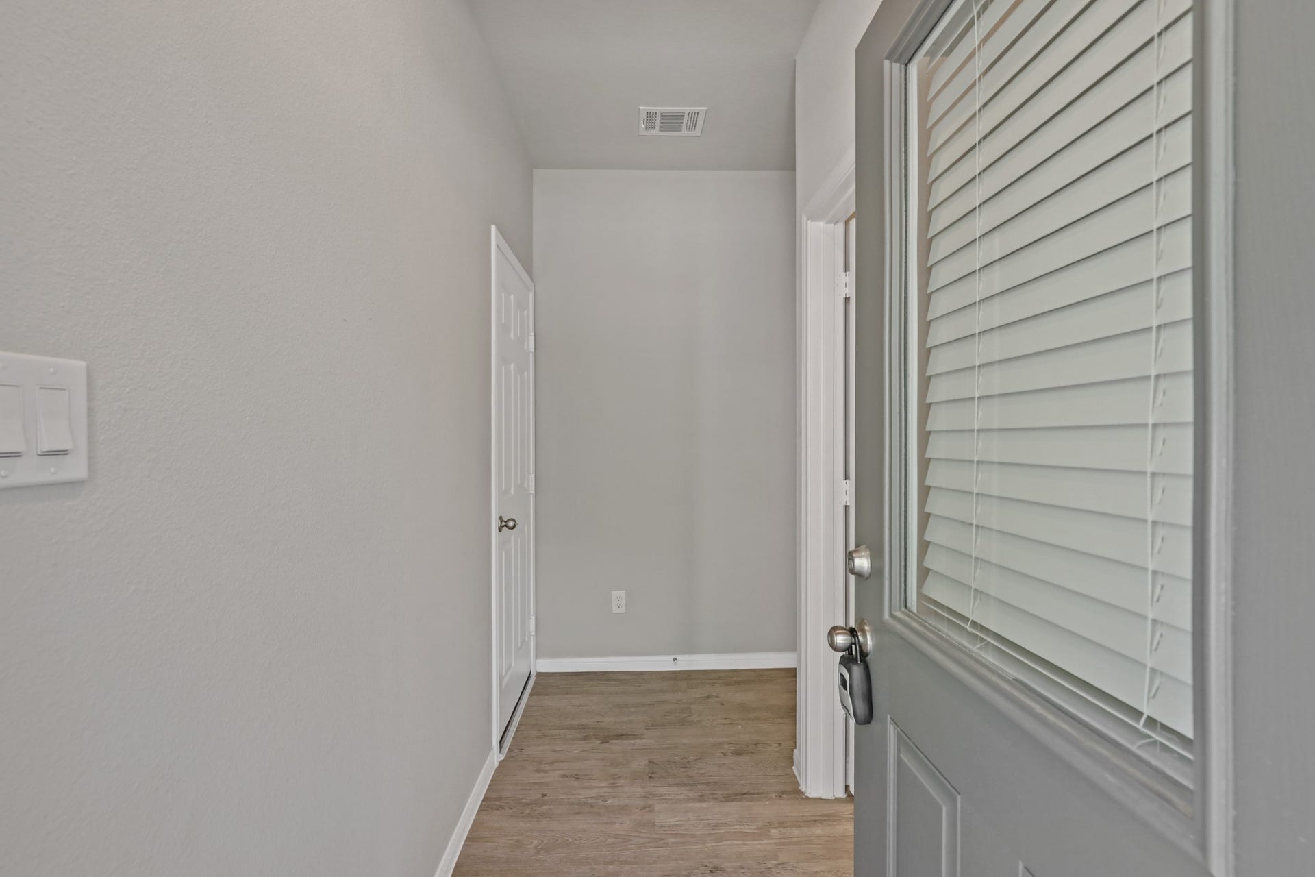 13502 Axel Lane, Houston, TX 77047 13502 Axel Lane, Houston, TX 77047