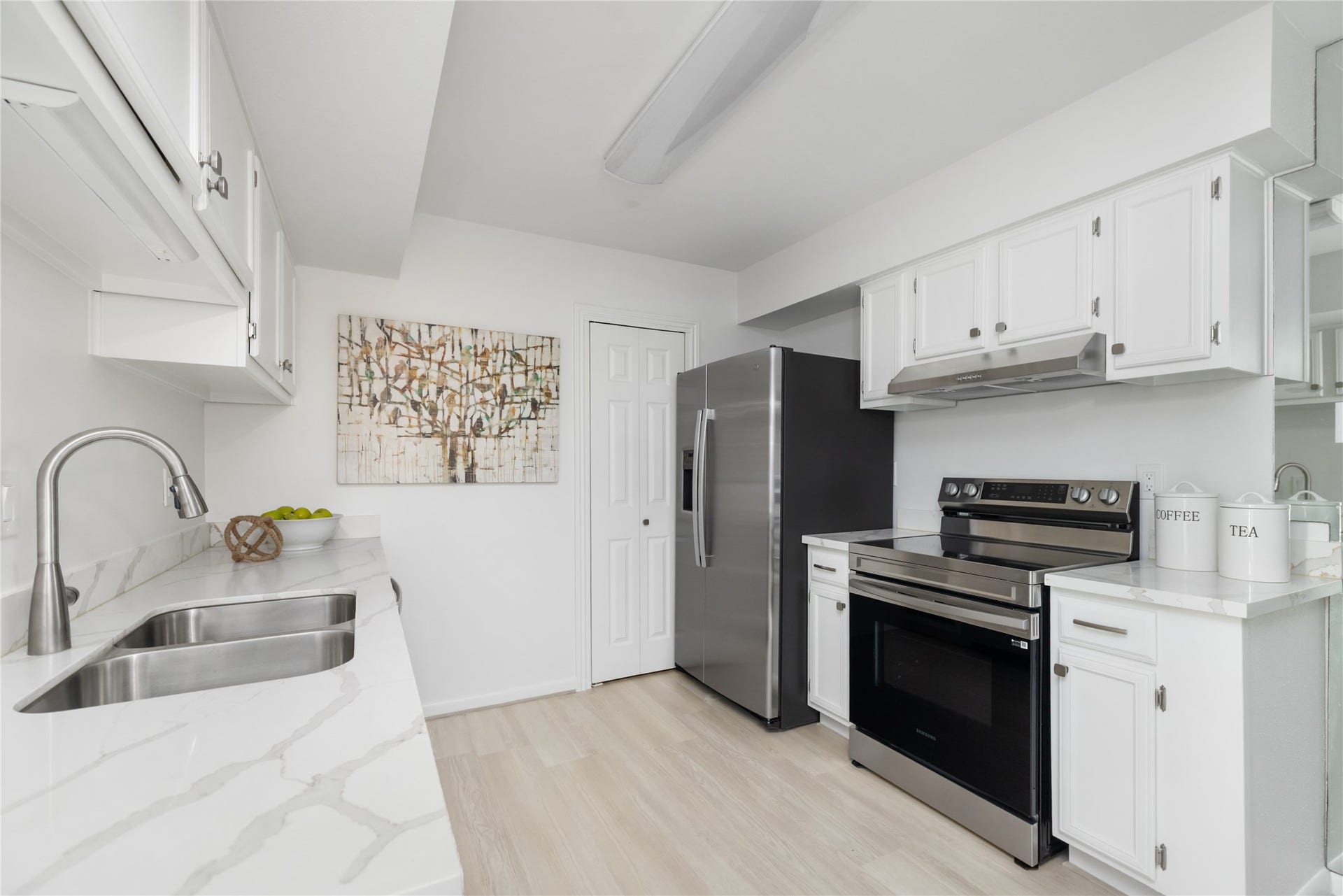 1601 S Shepherd Drive, #113, Houston, TX 77019 1601 S Shepherd Drive, #113, Houston, TX 77019