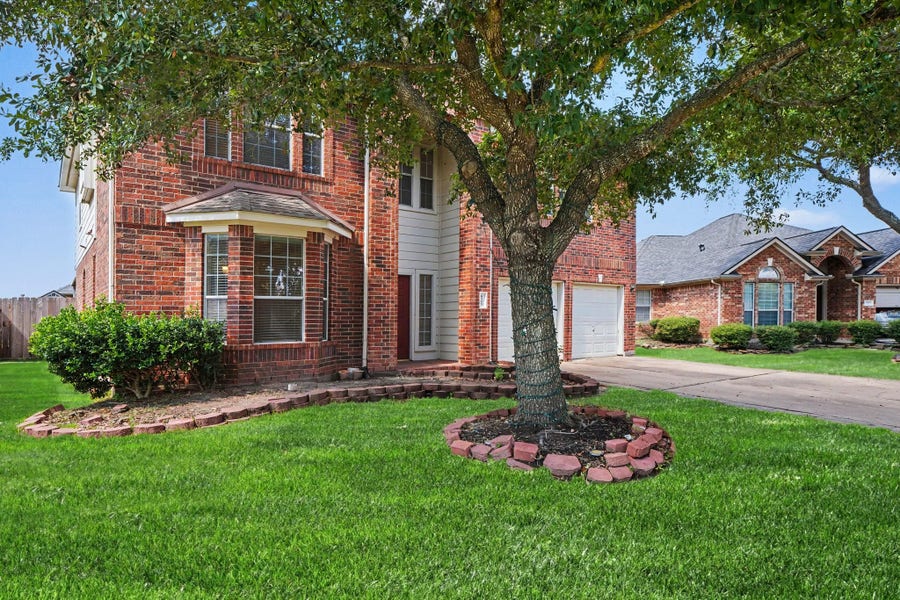 Property photo for 9315 Dewmont Lane, Houston, TX