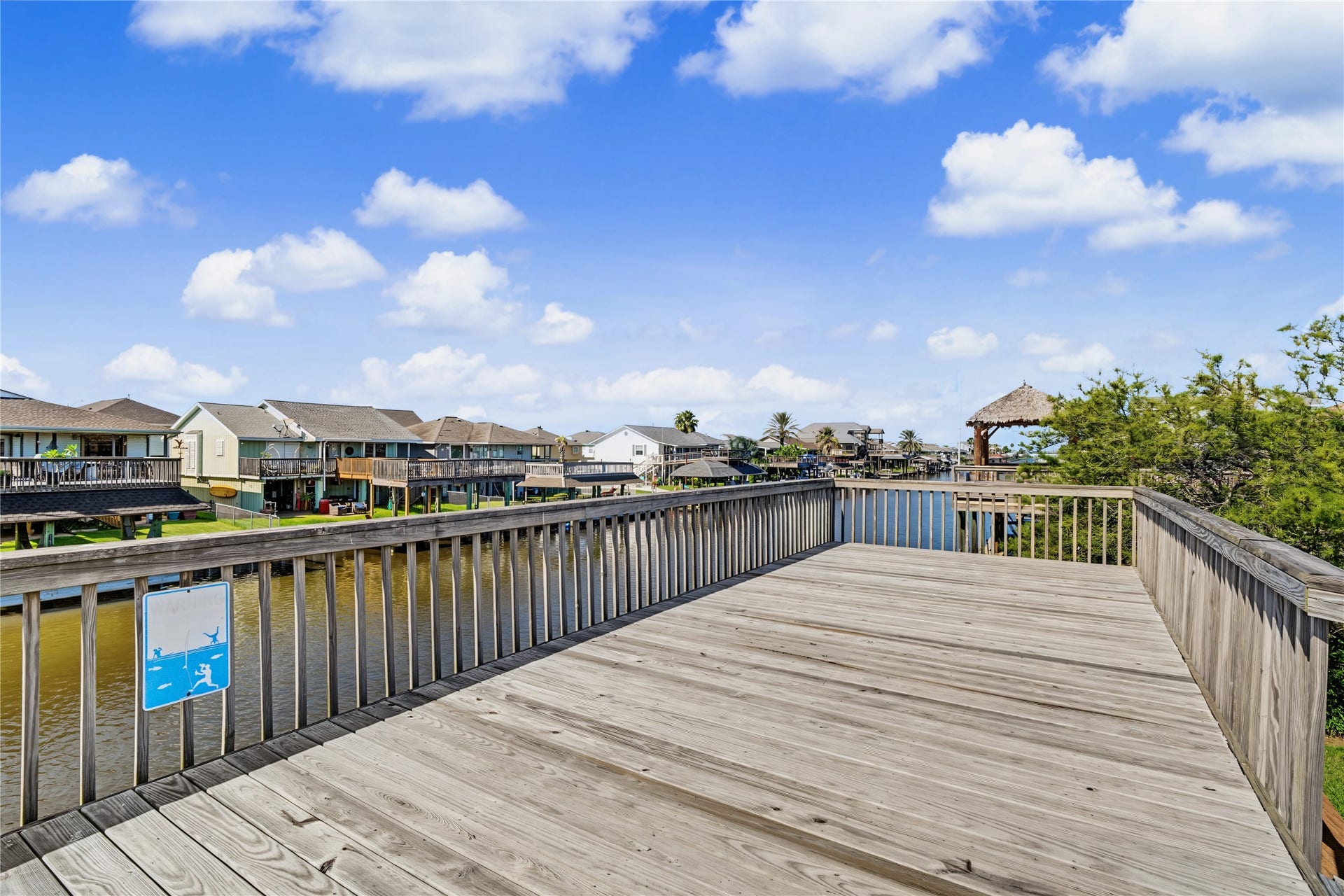 1187 Sailfish Street, Bayou Vista, TX 77563 1187 Sailfish Street, Bayou Vista, TX 77563