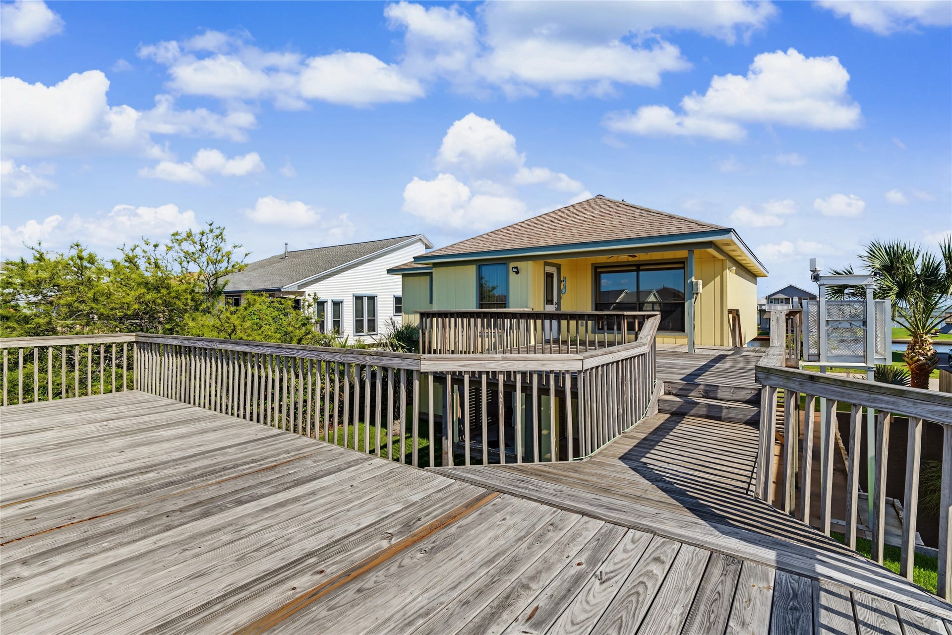1187 Sailfish Street, Bayou Vista, TX 77563 1187 Sailfish Street, Bayou Vista, TX 77563