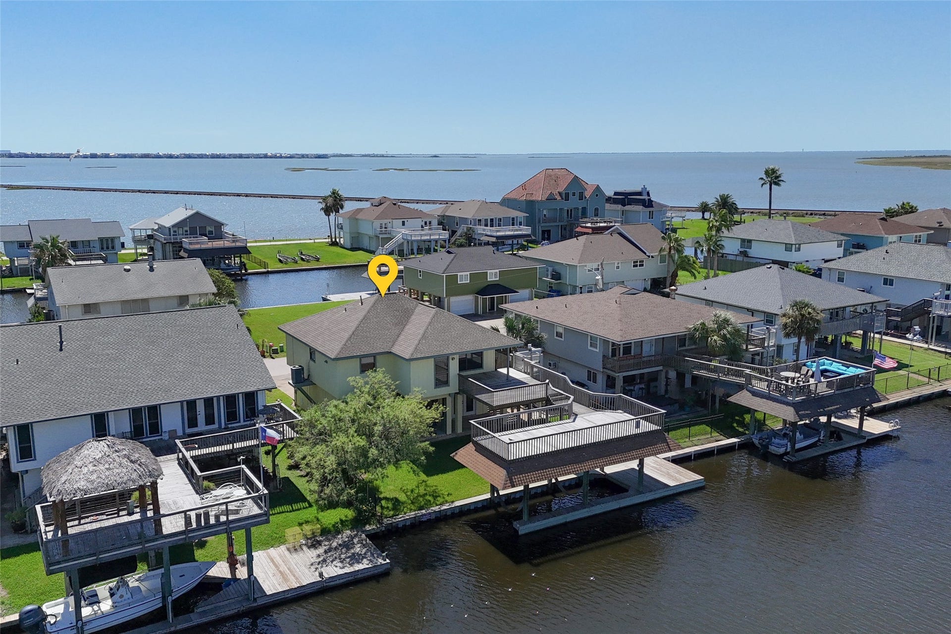 1187 Sailfish Street, Bayou Vista, TX 77563 1187 Sailfish Street, Bayou Vista, TX 77563