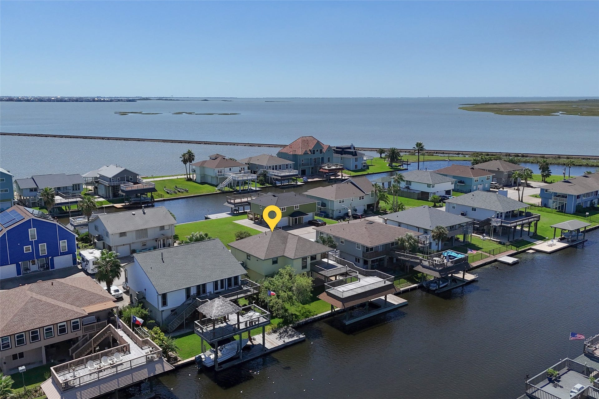 1187 Sailfish Street, Bayou Vista, TX 77563 1187 Sailfish Street, Bayou Vista, TX 77563