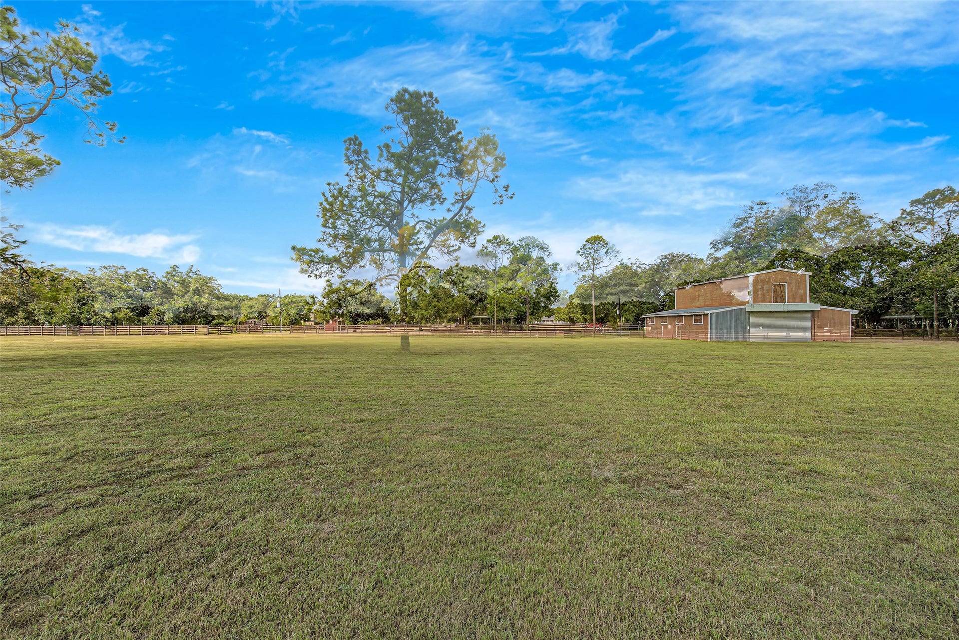 For equestrian and animal lovers, there is ample space to establish fenced pastures, turnouts, or a backyard garden to grow your own food, while the existing barn offers an immediate foundation for a high-powered workshop, custom auto garage, or equipment shop.
