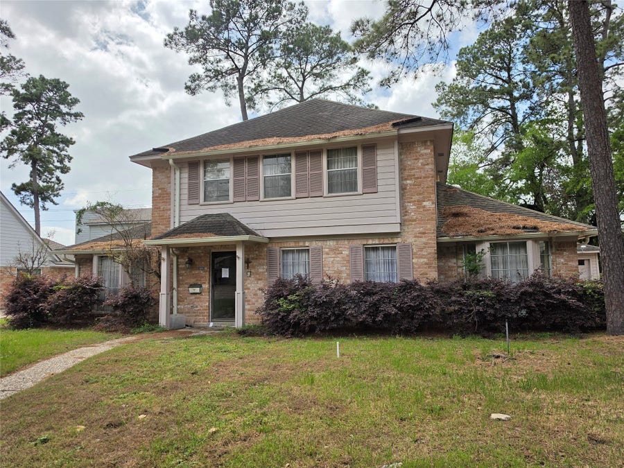 Property photo for 14915 Gladebrook Drive, Houston, TX