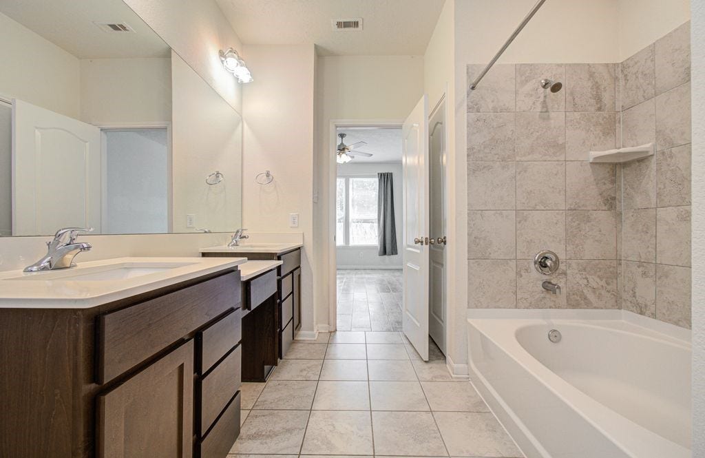 14126 Harmony Ridge Trail, Pearland, TX 77584 14126 Harmony Ridge Trail, Pearland, TX 77584