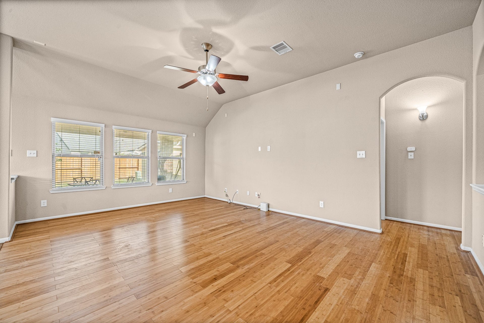 8403 Remington Bluff Lane, Richmond, TX 77407