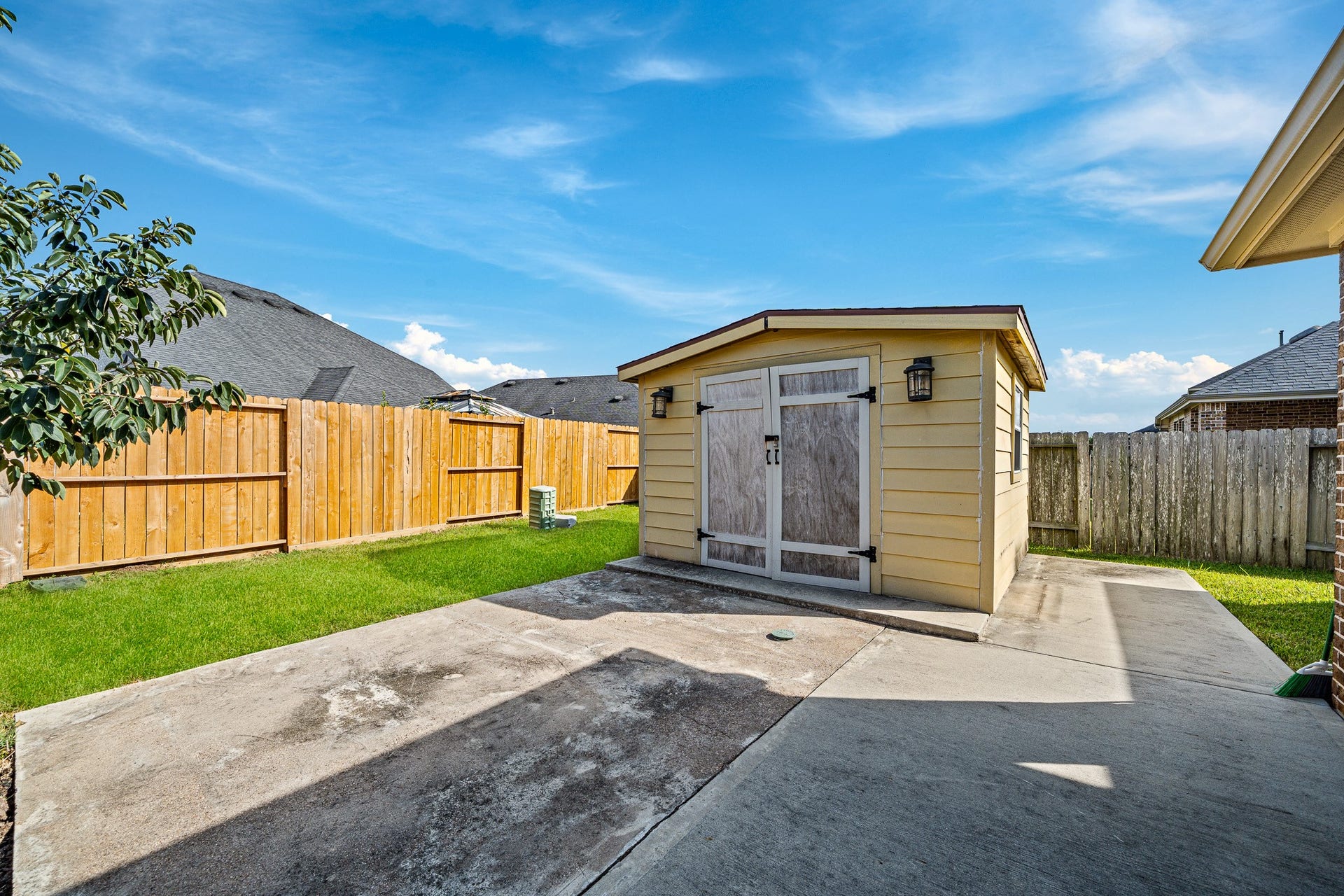 8403 Remington Bluff Lane, Richmond, TX 77407