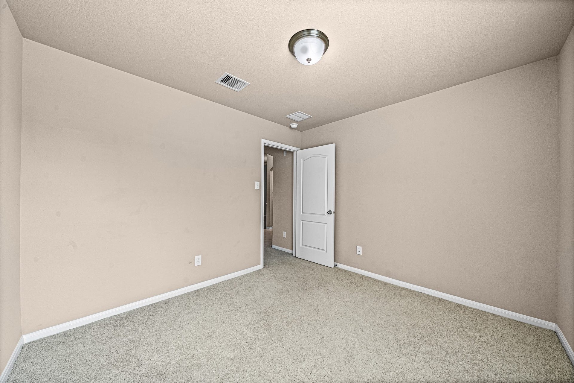 8403 Remington Bluff Lane, Richmond, TX 77407