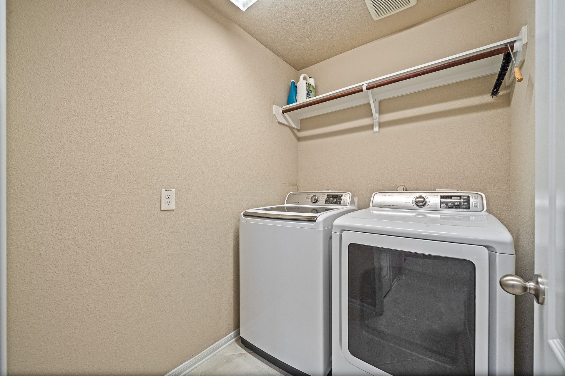 8403 Remington Bluff Lane, Richmond, TX 77407