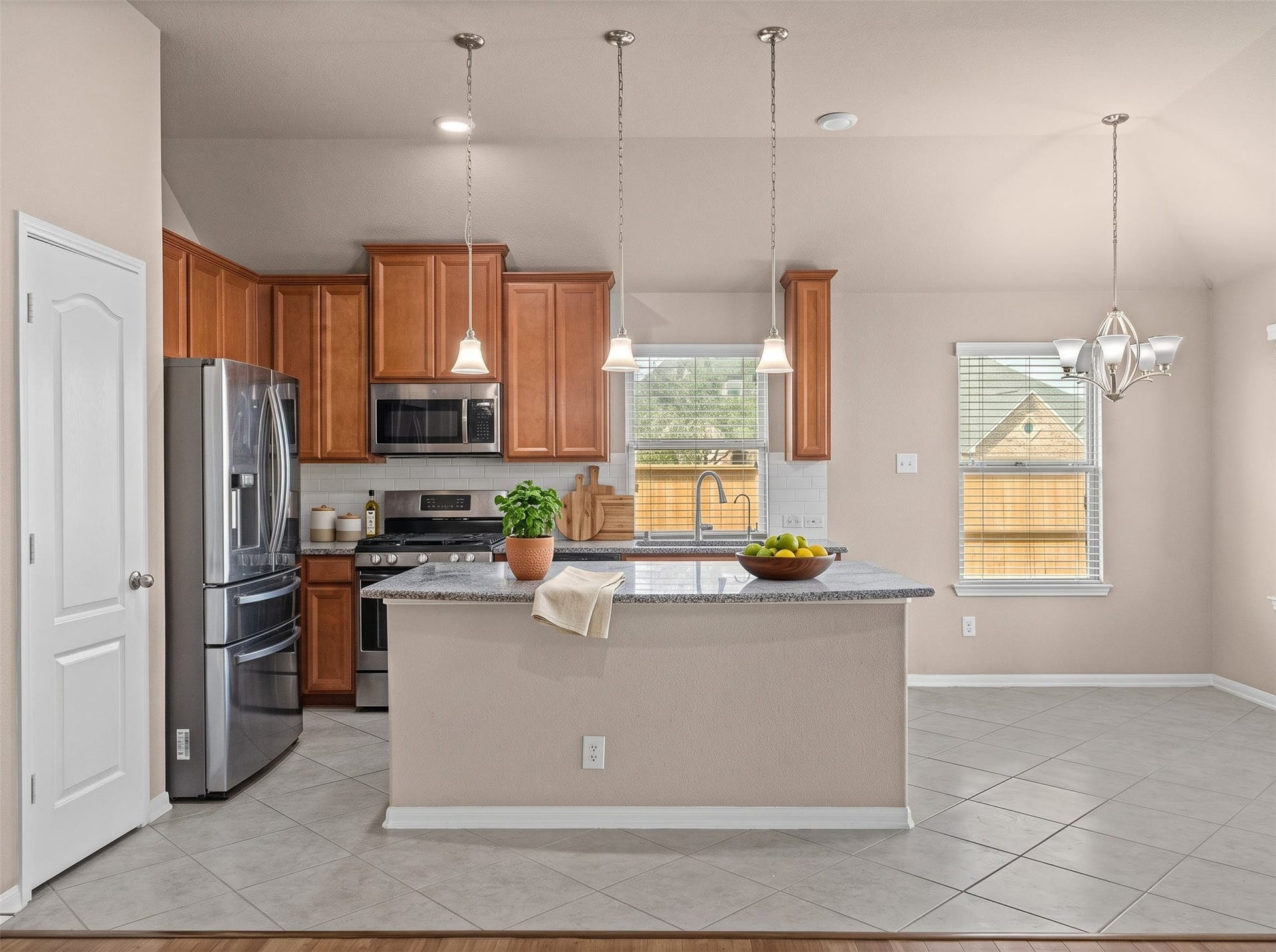 8403 Remington Bluff Lane, Richmond, TX 77407