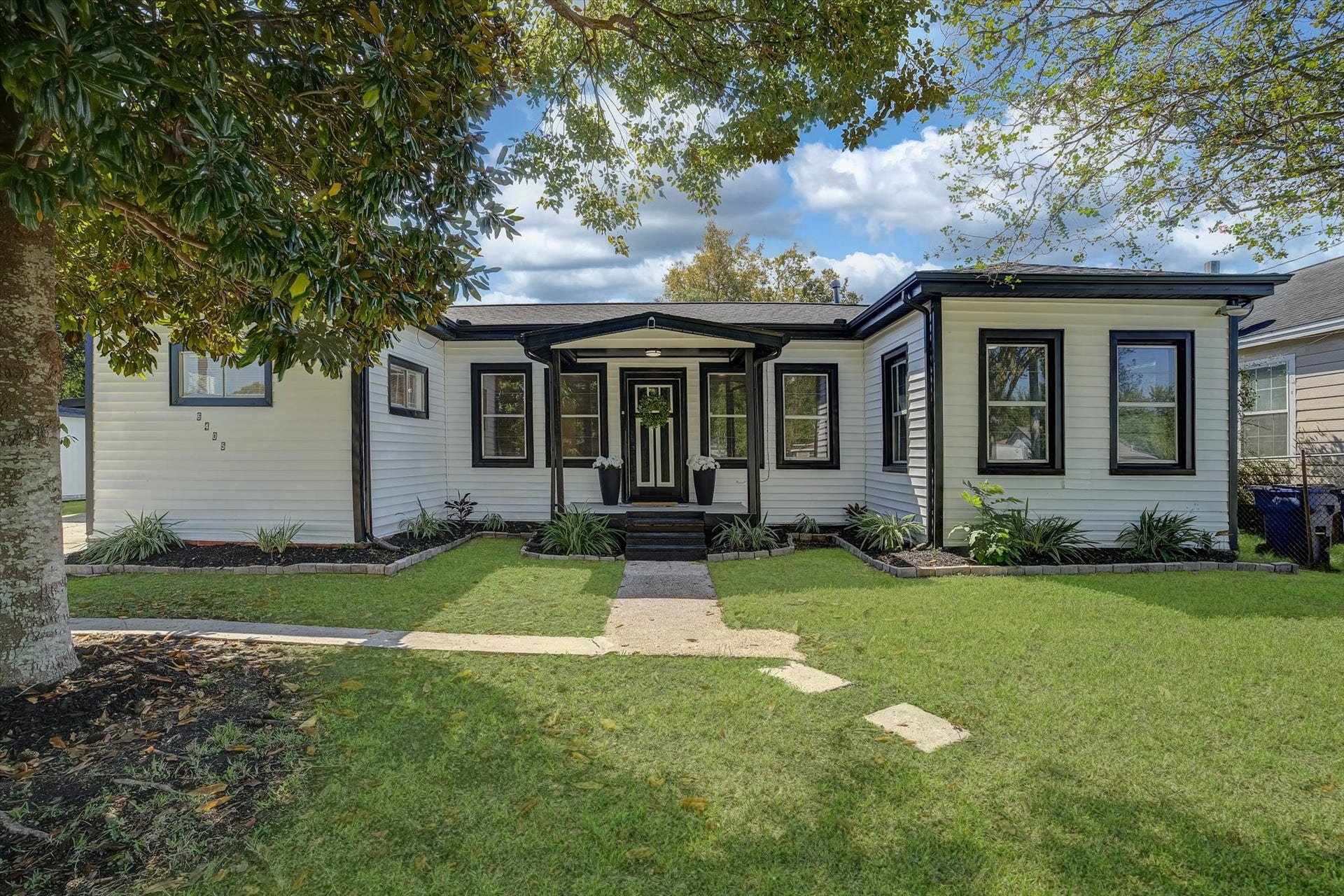 6405 Woodrow Street, Texas City, TX 77591 6405 Woodrow Street, Texas City, TX 77591