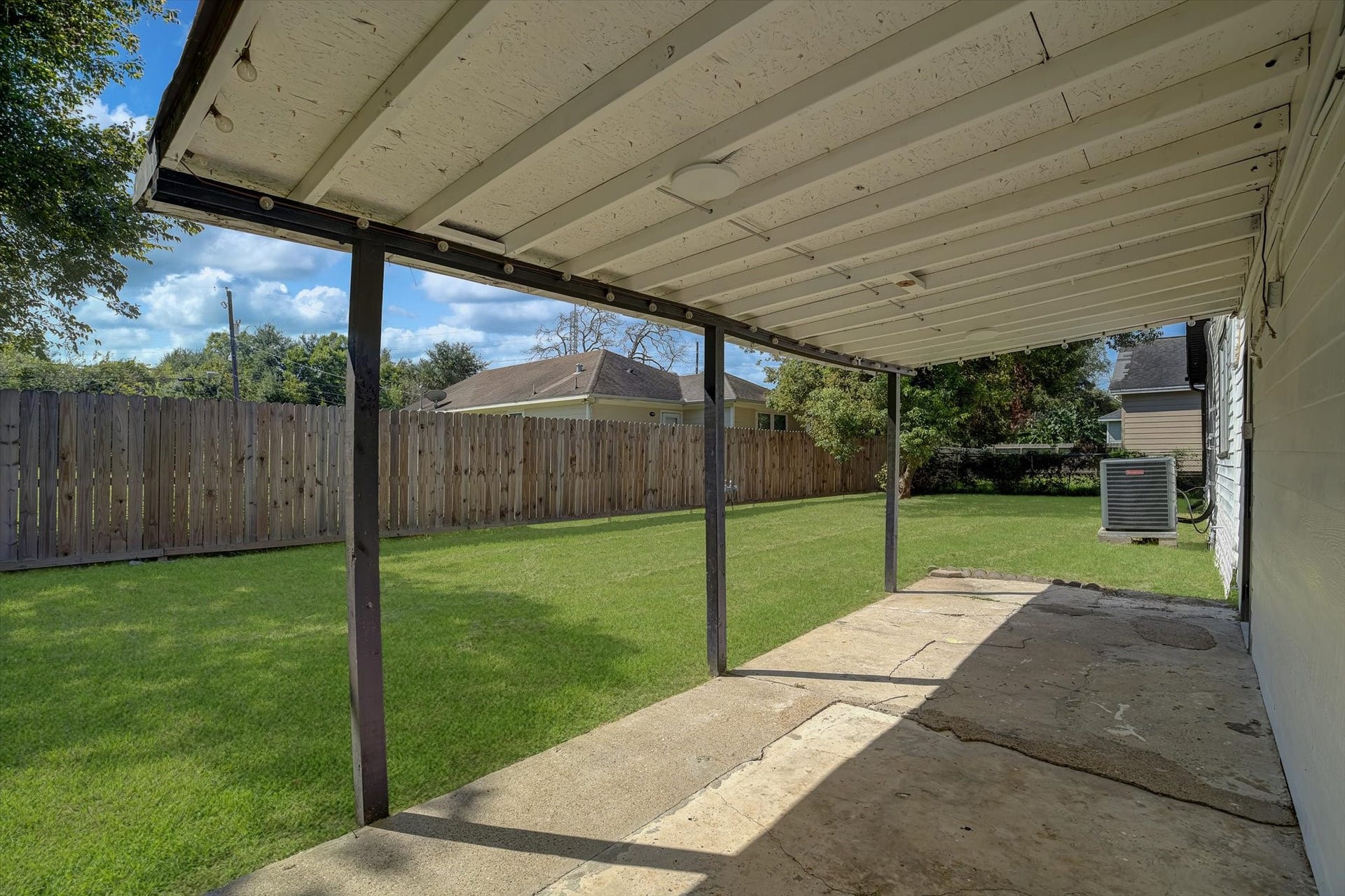 6405 Woodrow Street, Texas City, TX 77591 6405 Woodrow Street, Texas City, TX 77591
