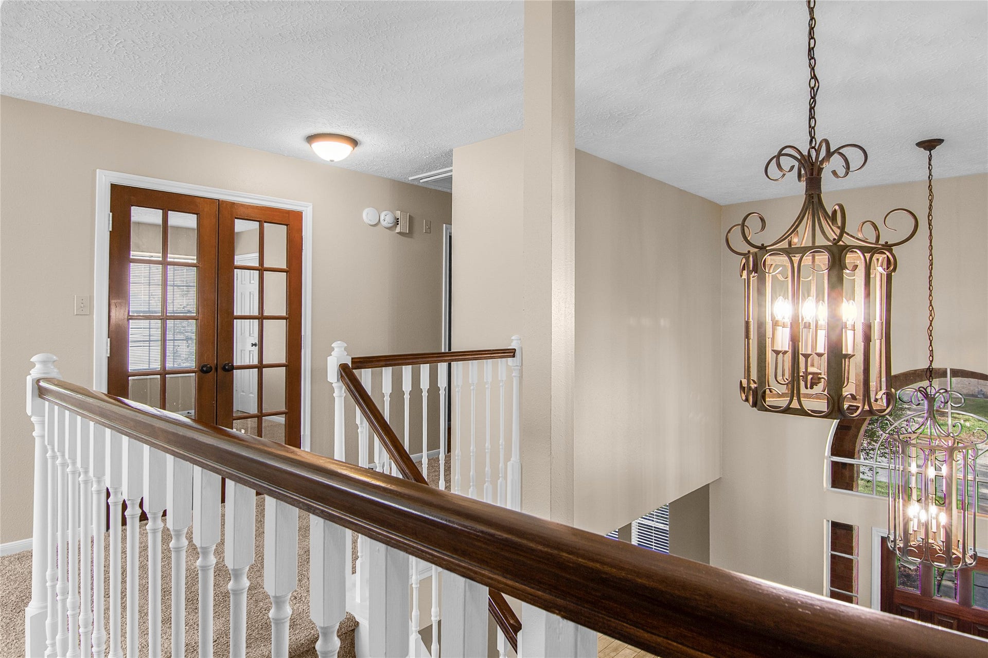 12503 Oakcroft Drive, Houston, TX 77070 oh my and these chandaliers!