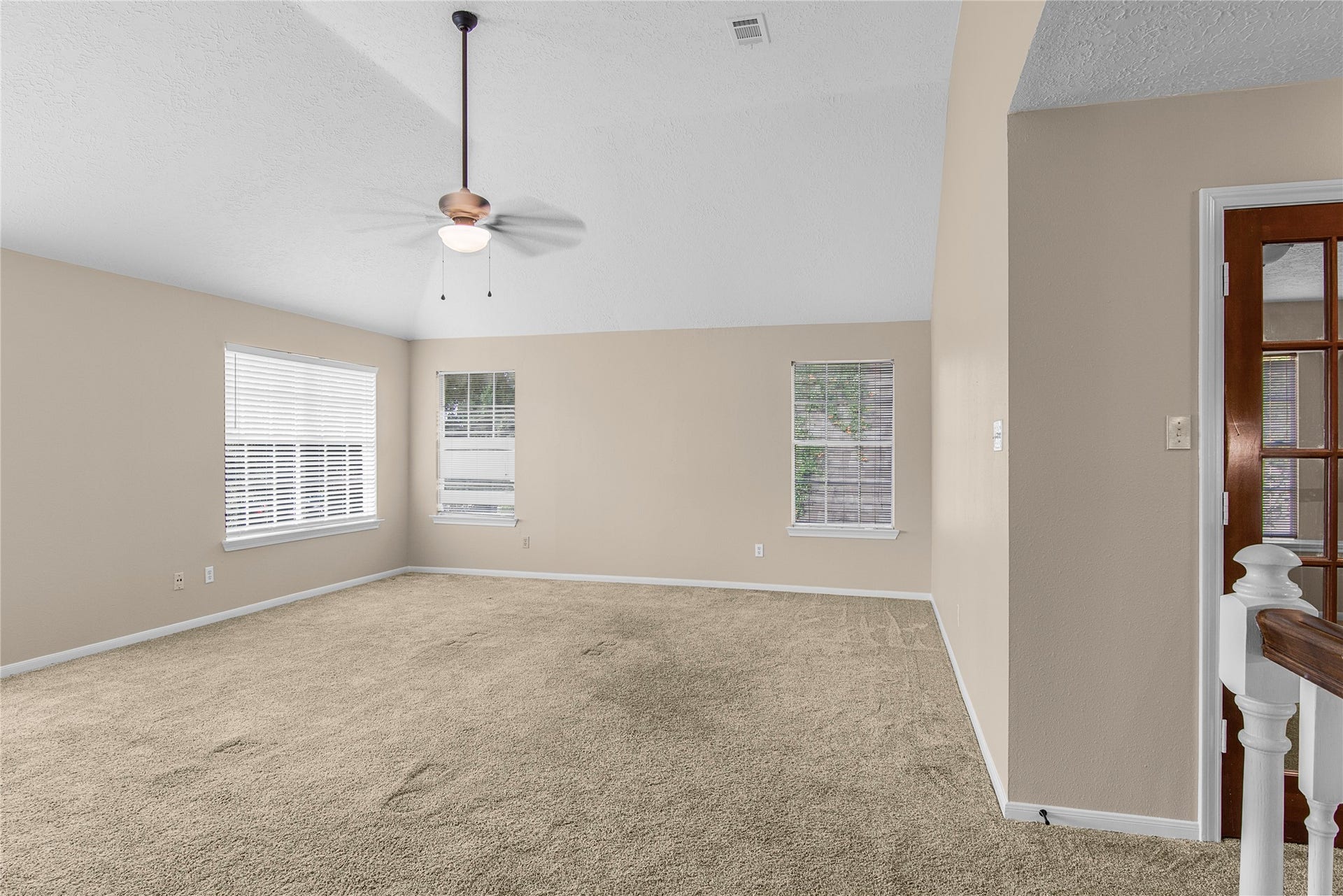 12503 Oakcroft Drive, Houston, TX 77070 Game room ready for a your enjoyment
