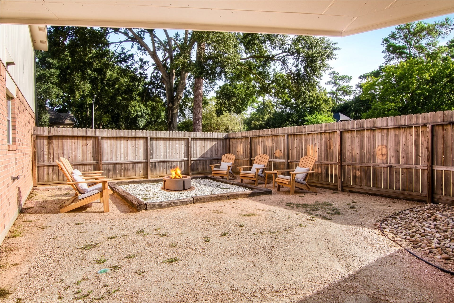 12503 Oakcroft Drive, Houston, TX 77070 **digitally staged**