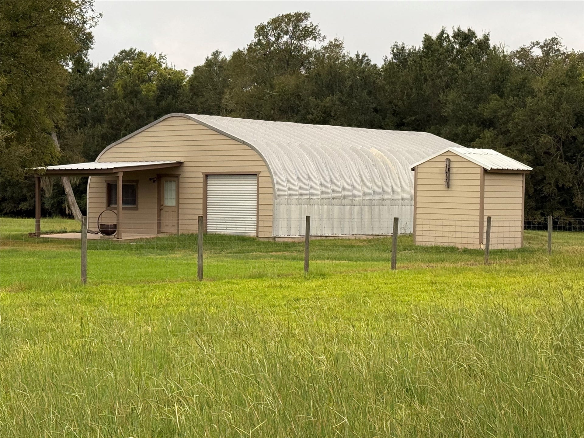 2988 County Road 5, West Columbia, TX 77486 2988 County Road 5, West Columbia, TX 77486
