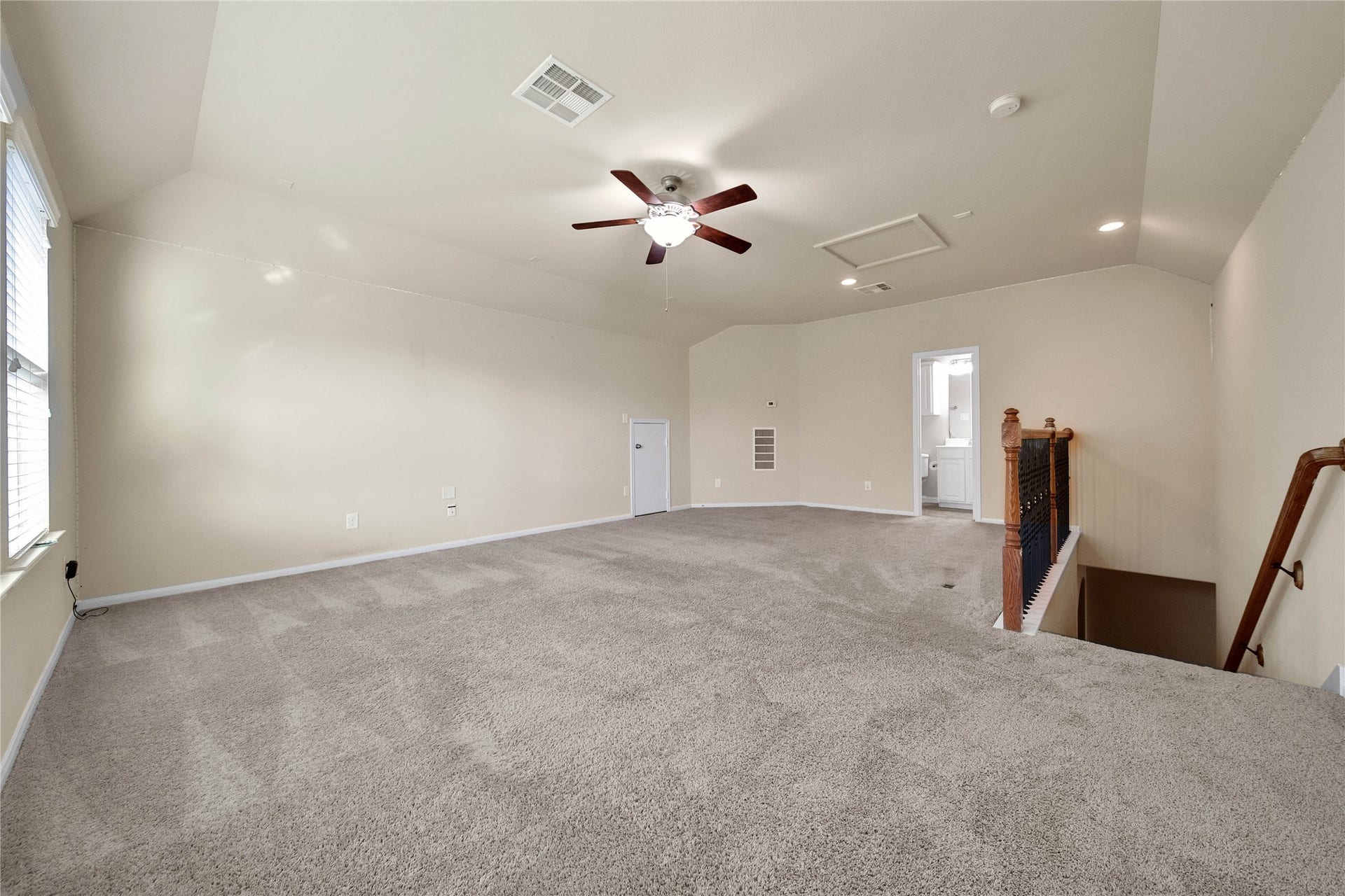25208 Forest Ledge Drive, Porter, TX 77365