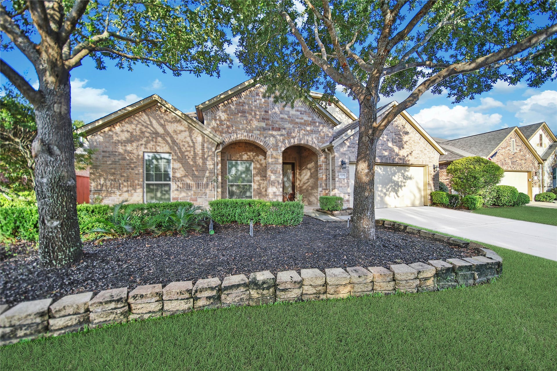 25208 Forest Ledge Drive, Porter, TX 77365